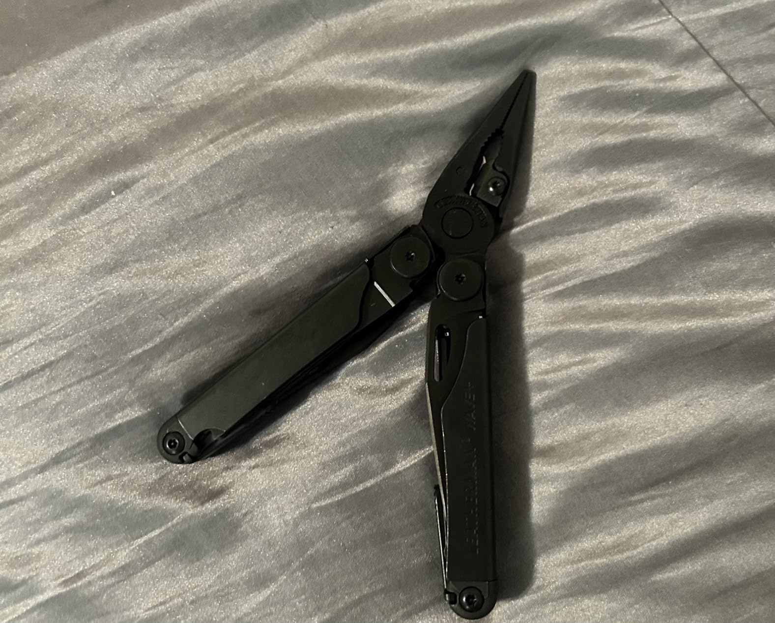 LEATHERMAN Wave+ 18-in-1 Full-Size Multi-tool, Black customer photo 2