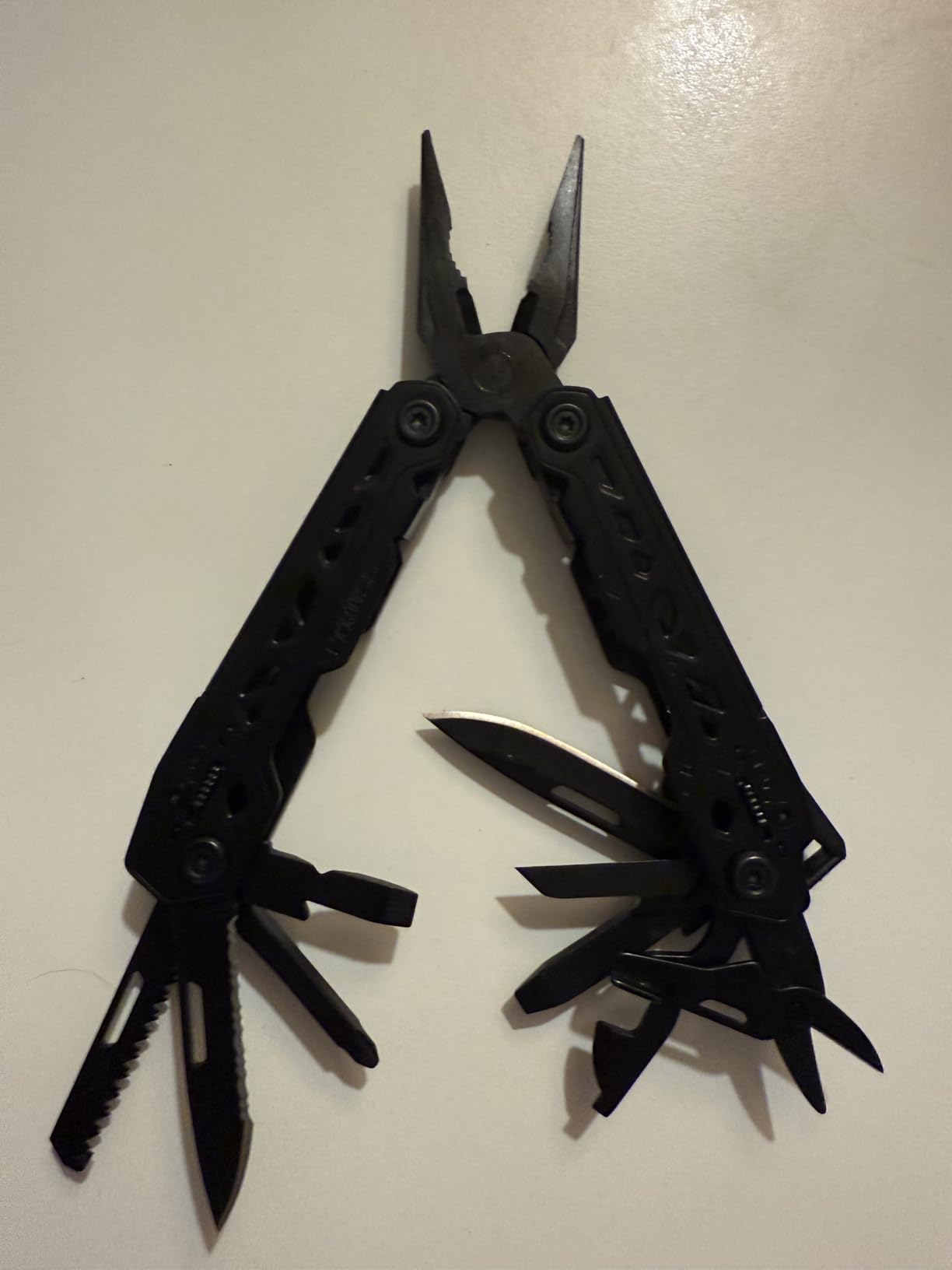 Gerber Gear Truss 17-in-1 EDC Needle Nose Pliers Multi tool - includes Pocket Knife, Screwdriver, and Bottle Opener Accessories customer photo 1