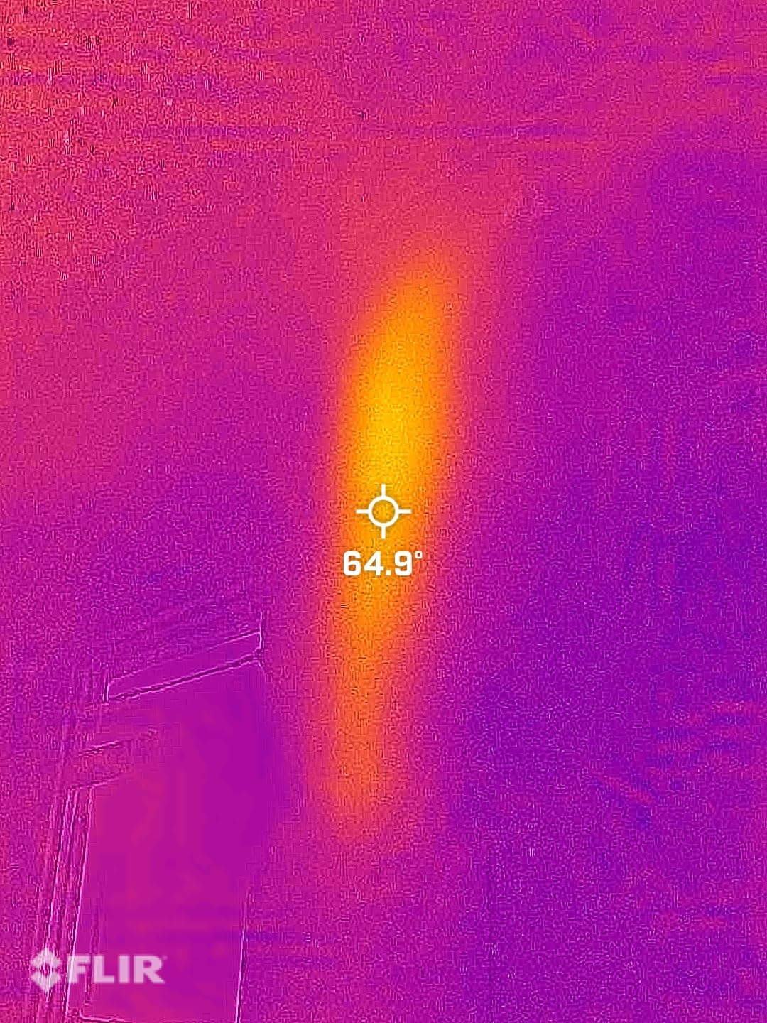 FLIR ONE Pro LT - High resolution Thermal Imaging Camera for iOS Smartphones (iPhone w/Lightning Port Only) customer photo 2