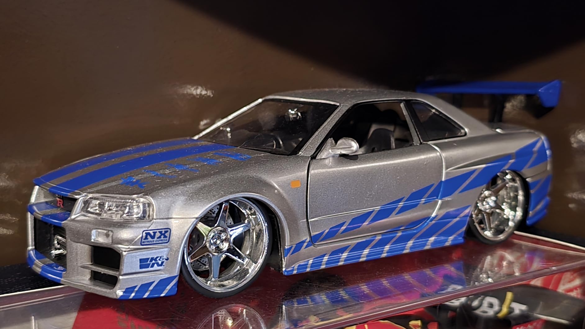 Jada Toys Fast & Furious Brian's 2002 Nissan Skyline R34 Die-cast Car, 1:24 Scale, Silver & Blue customer photo 1