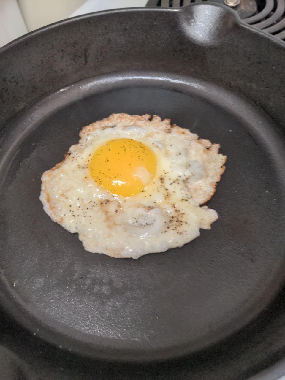 Victoria 13-Inch Cast Iron Skillet, Pre-Seasoned Cast Iron Frying Pan with Long Handle, Made in Colombia customer photo 1