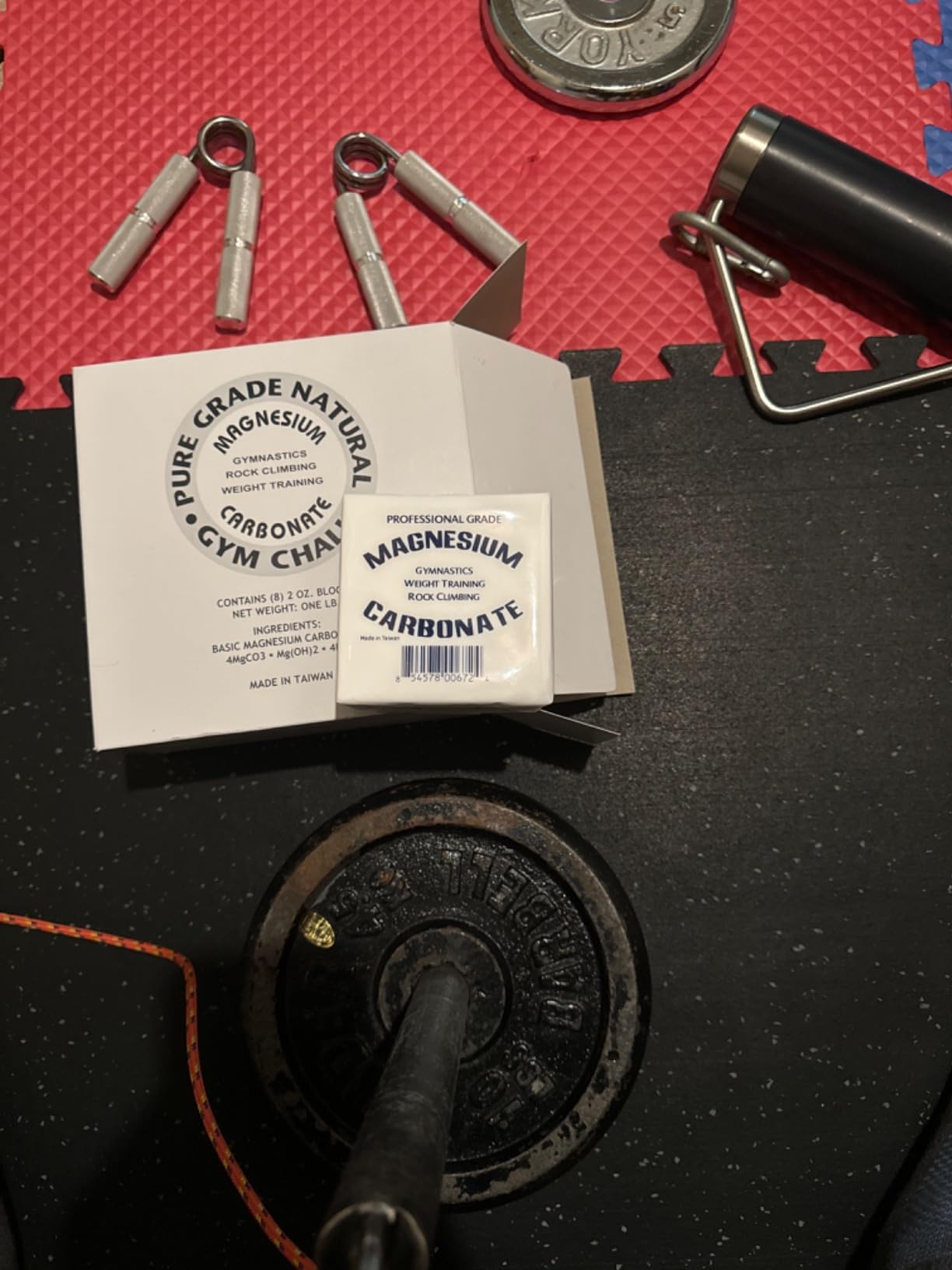 Z Athletic Block Chalk for Gymnastics, Weightlifting, Rock Climbing, Crossfit (Multiple Sizes Available) customer photo 1