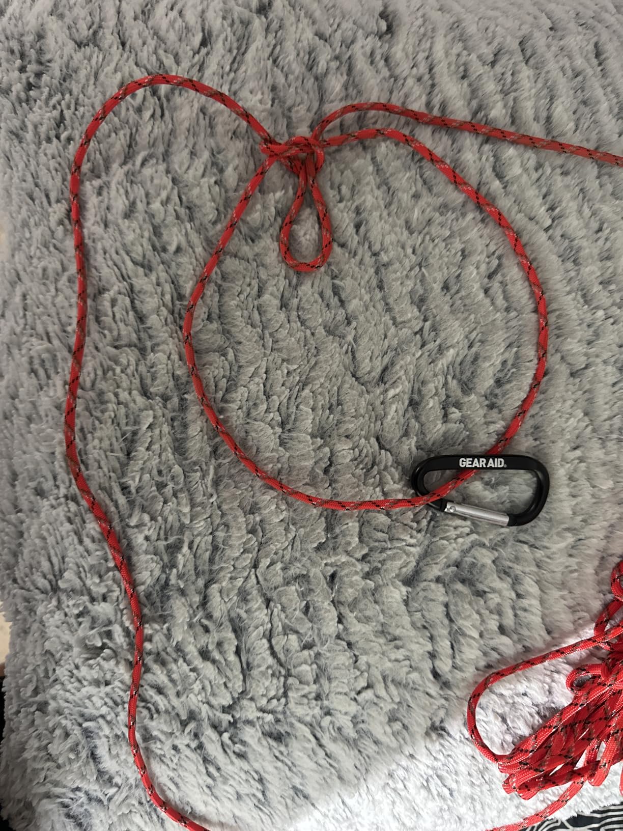 Gear AID 550 Paracord and Carabiner, 7 Strand Utility Cord for Camping and Survival customer photo 1
