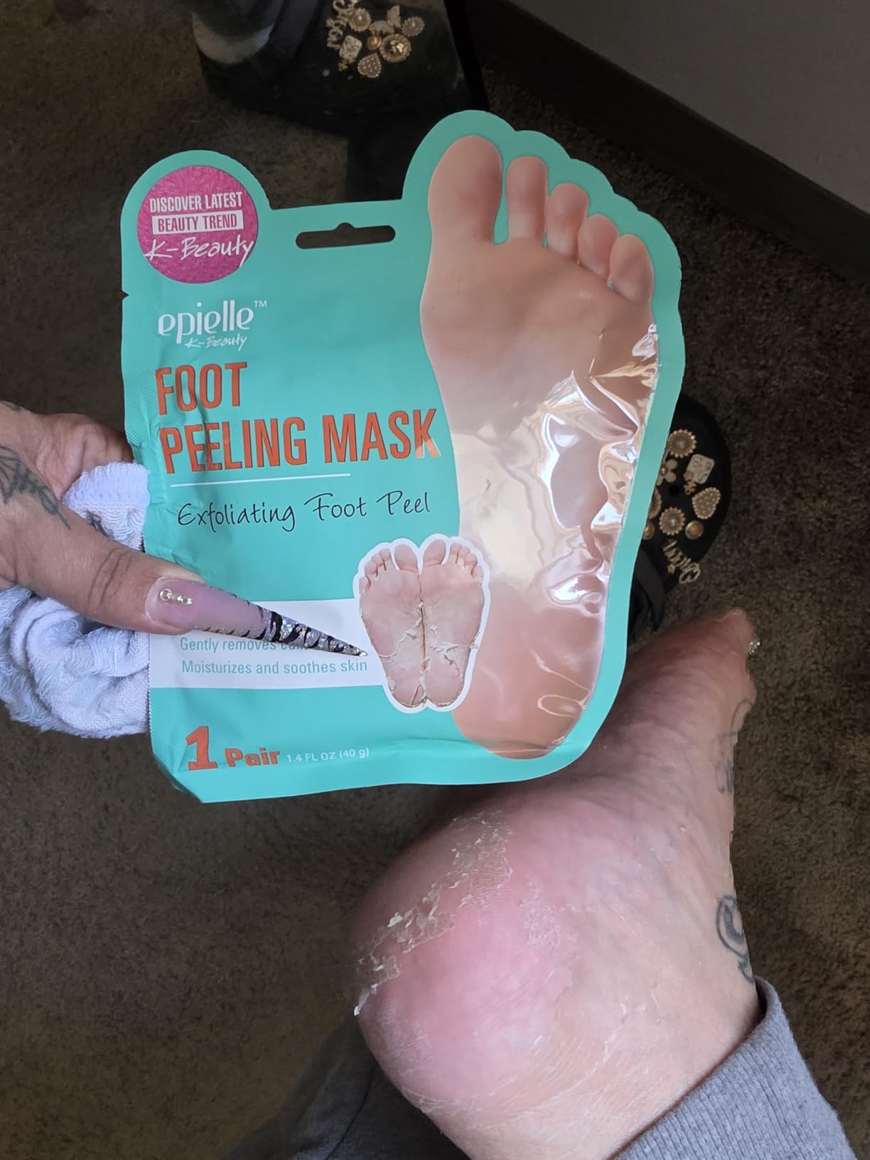 Epielle Foot Peel Mask | 2 Pairs | For Cracked Heels, Dead Skin & Calluses | Smooth & Repair Rough, Dry Skin | Beauty Gift, Spa Day, Gift Set | Korean Skincare customer photo 1