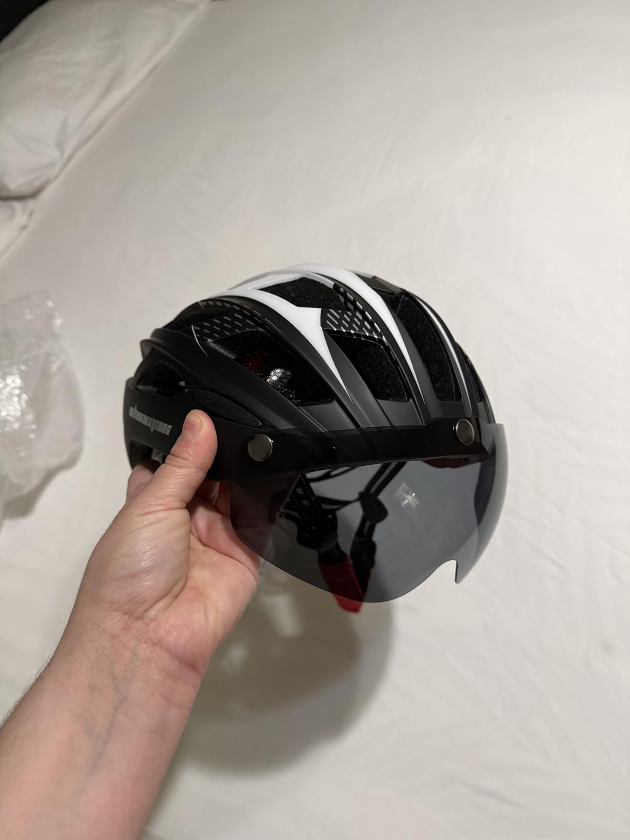 Shinmax Bike Helmet, CPSC/CPC Bike Helmet for Adult Men Women with Magnetic Goggles & LED Back Light Cycling Helmet Adjustable SM-T69 customer photo 1