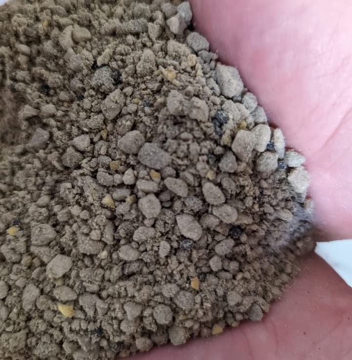 Mile Four Oyster Shell for Chickens - Calcium Supplement for Chickens, 100% Natural Limestone Calcium Carbonate, Strong Eggshell & Bone Booster, 4 lbs customer photo 1