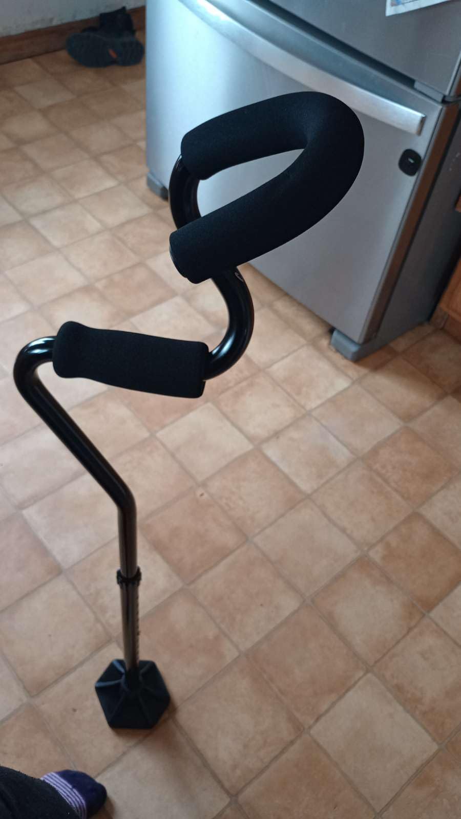 StrongArm Comfort Cane + Self Standing Lightweight Adjustable Walking Cane + Stabilizes Wrist & Provides Extra Support & Stability + Ergonomic Forearm Grip + Canes for Men & Women customer photo 1