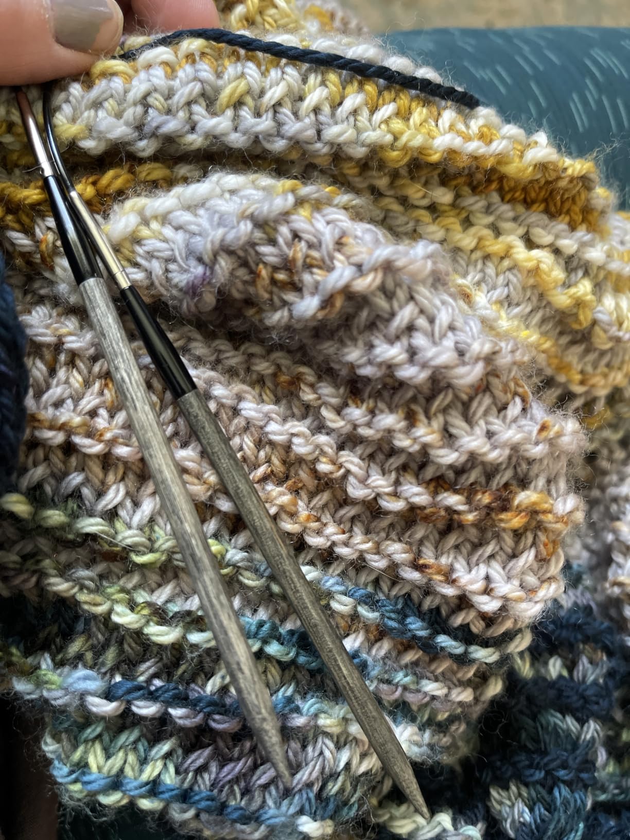Lykke Driftwood 5 in. Complete Set US 4-17 Interchangeable Circ. Knitting Needles for DK, Worsted, Super Chunky Yarn, Birch, 5 Cords, Grey DM Case, Project Bag customer photo 2