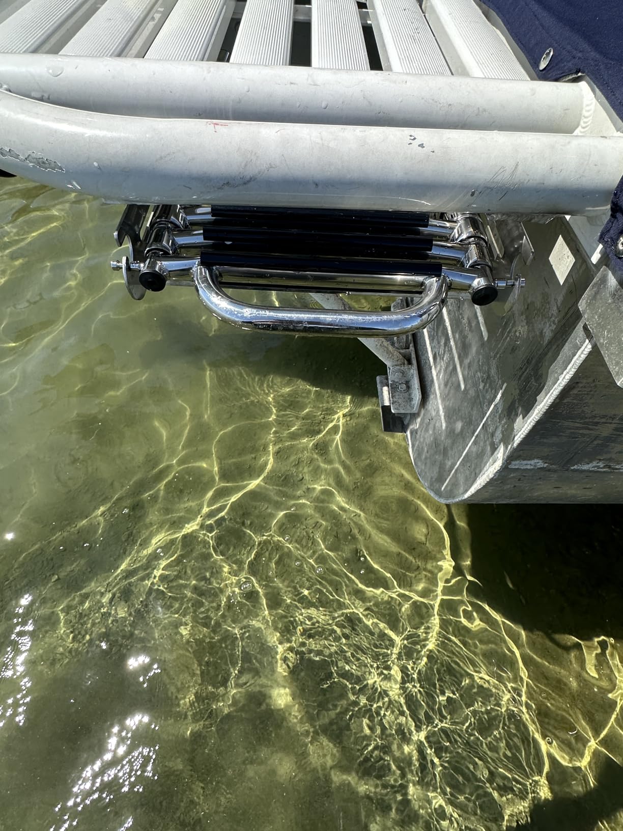 3-4 Step Boat Ladder Under Platform Slide Mount Boat Boarding Ladder, Telescoping Ladder with a Carry Handle and Mounting Screws, Press-Type Spring Latch (4 Steps) customer photo 1