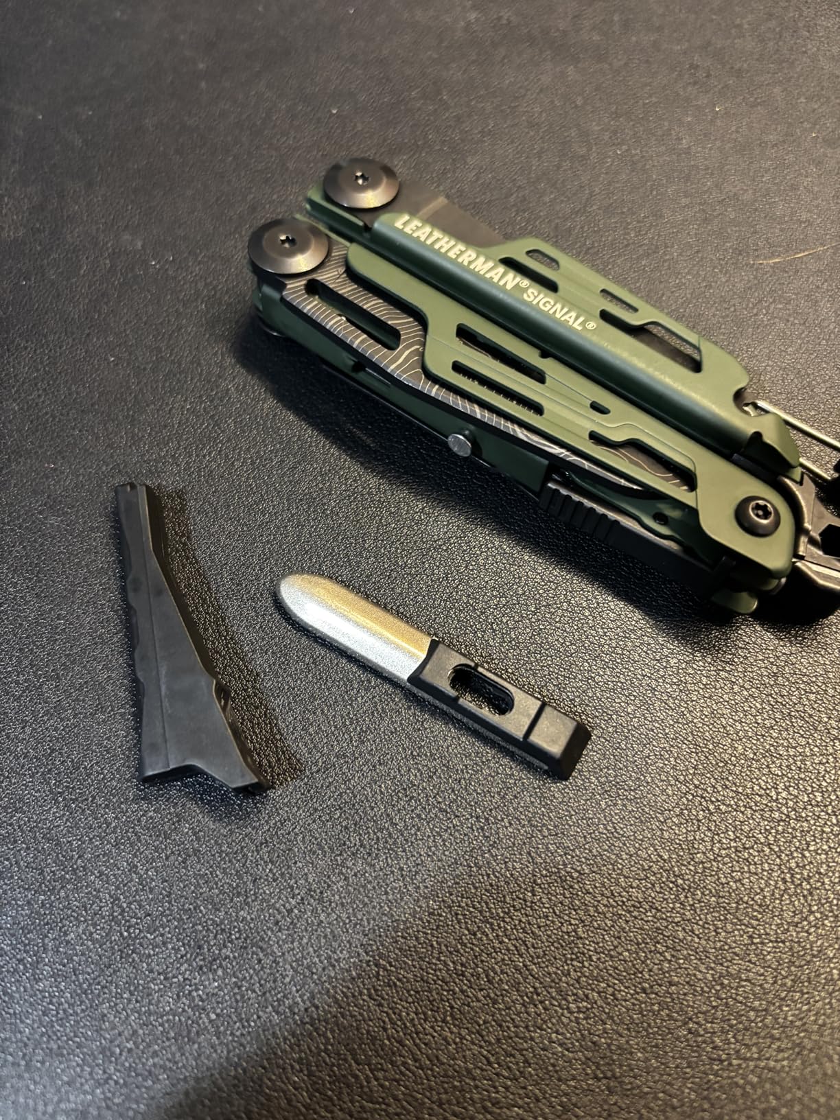 LEATHERMAN Signal 19-in-1 Multi-tool for Outdoors, Camping, Hiking, Survival customer photo 1