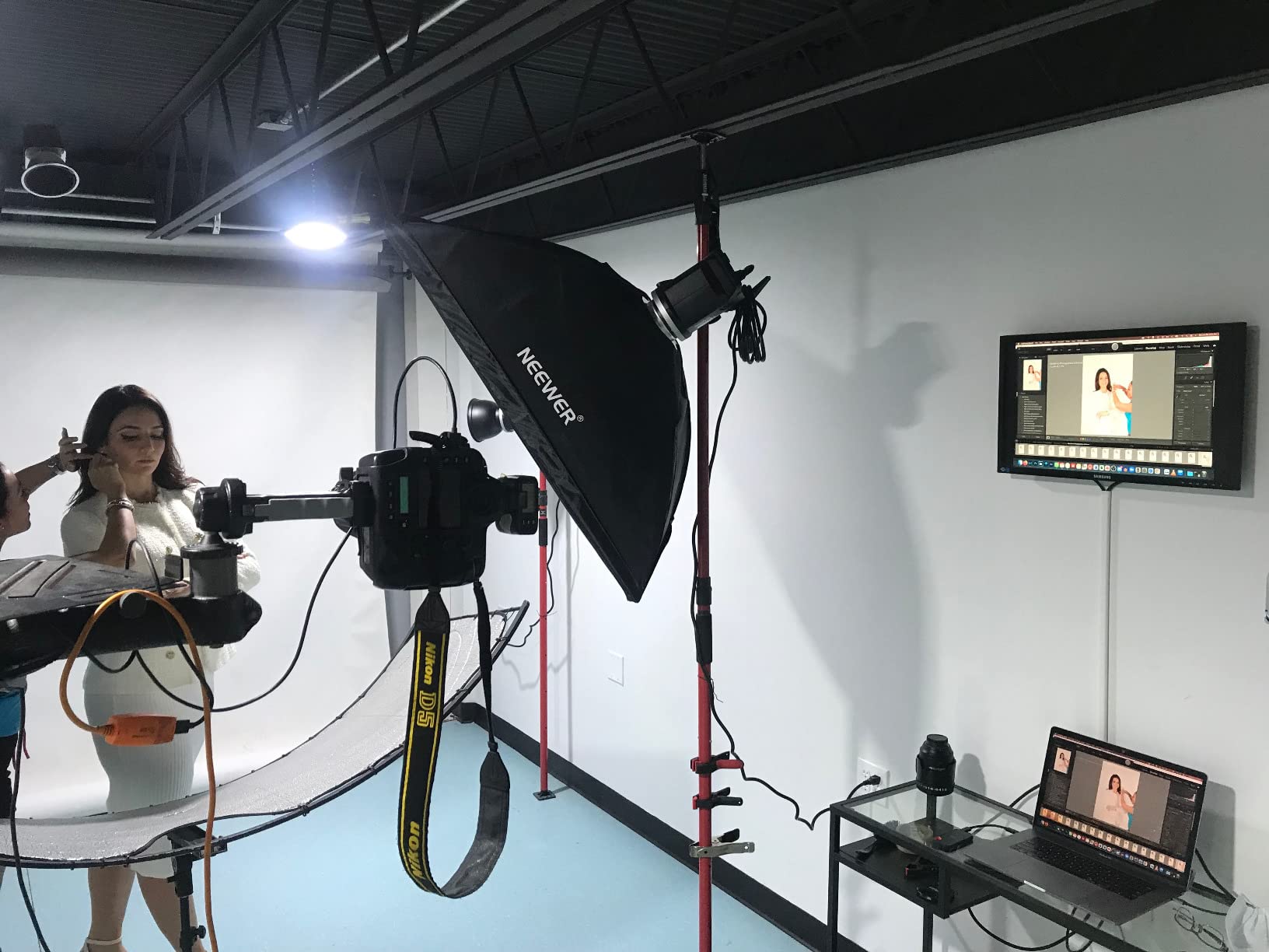 Godox MS300 Compact Studio Flash 300W 2.4G Wireless Monolight with 150W Modeling Lamp, Outstanding Power Output Stability, Anti-Preflash, Bowens Mount, 5600±200K CCT, 0.1~1.8S Recycle Time customer photo 2