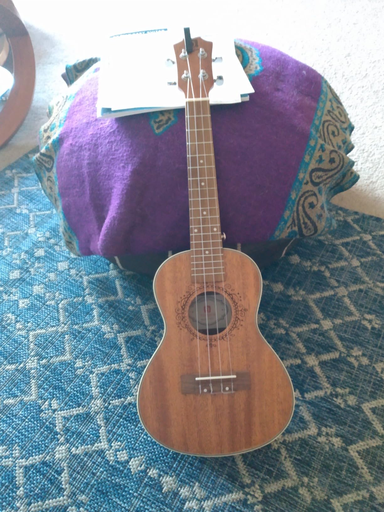 Vangoa Ukulele Concert Mahogany Bundle 23 inch Ukelele for Beginners Adults Professional Four String Wooden Hawaiian Starter Uke Kit customer photo 1