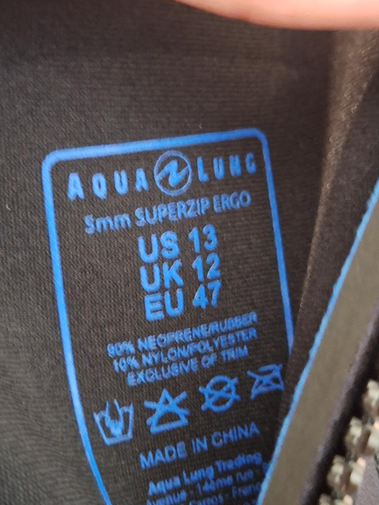 AQUALUNG Unisex Superzip Dive Boots - Warm Ergonomic Protective Neoprene Scuba Diving Boots with Non-Corrosive YKK Zippers, Elastic Cuff Binding & 8mm Thick Treaded Sole customer photo 2