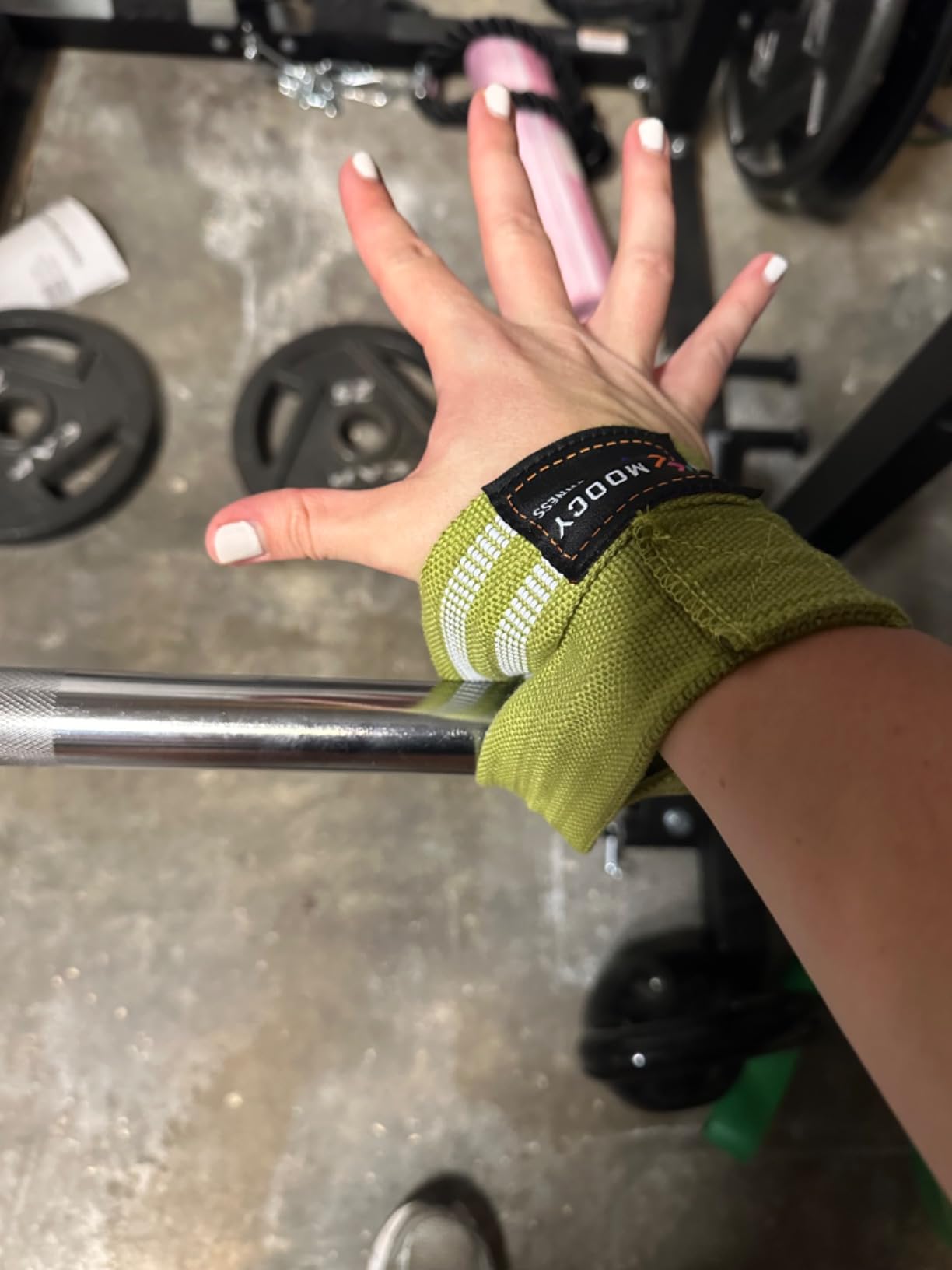 Figure 8 Lifting Straps for Deadlift, Weightlifting, Strongman, & Cross Training Strong Weightlifting Wrist Wraps customer photo 2