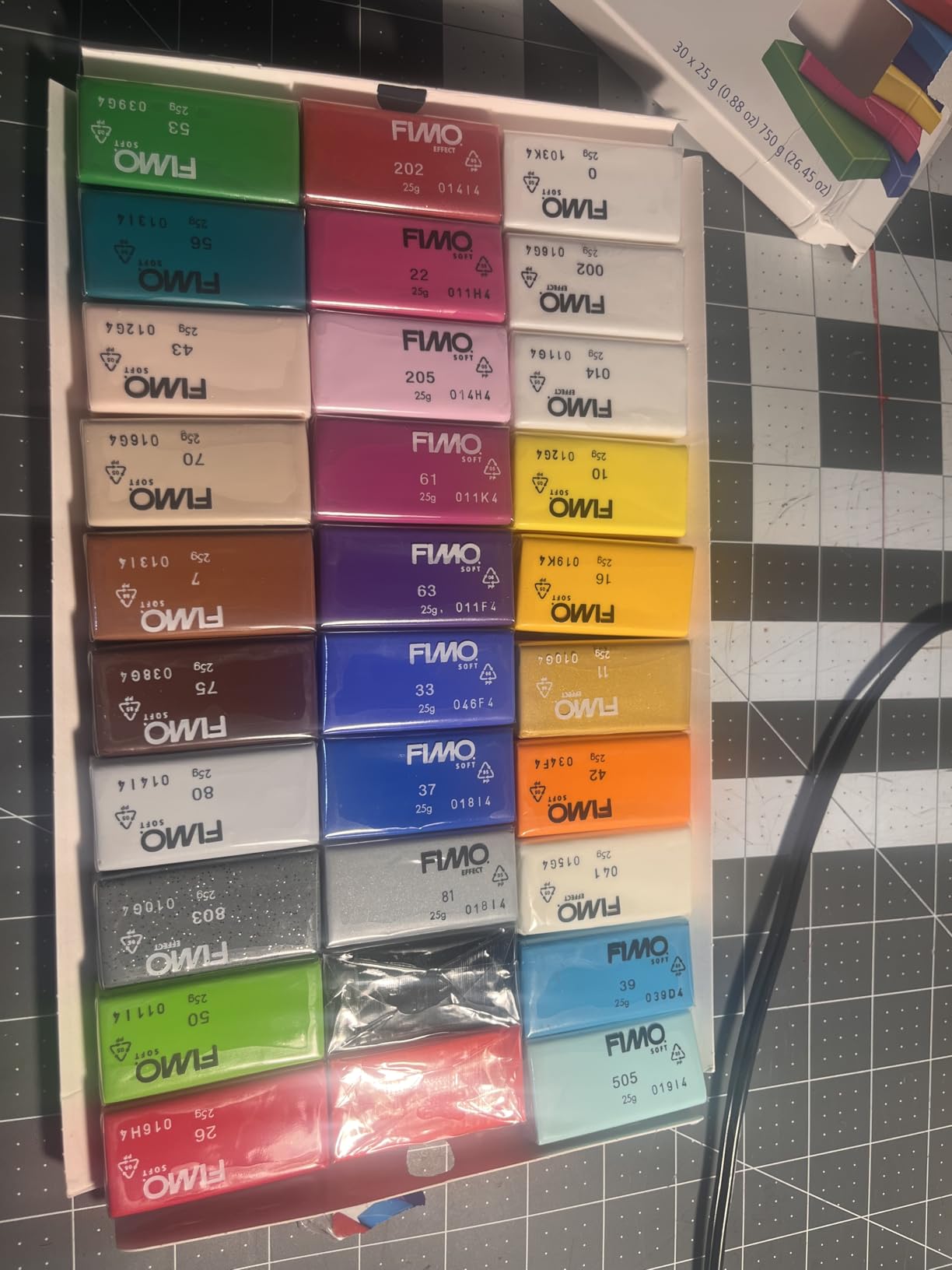 FIMO Soft Oven-Bake Polymer Clay - Assorted Colors Sampler: 30 x 25g Half Blocks - Starter Kit for Modelling, Jewelry Making, Sculpting, Non-Toxic, Adult Arts and Crafts Supplies & Hobbies customer photo 2