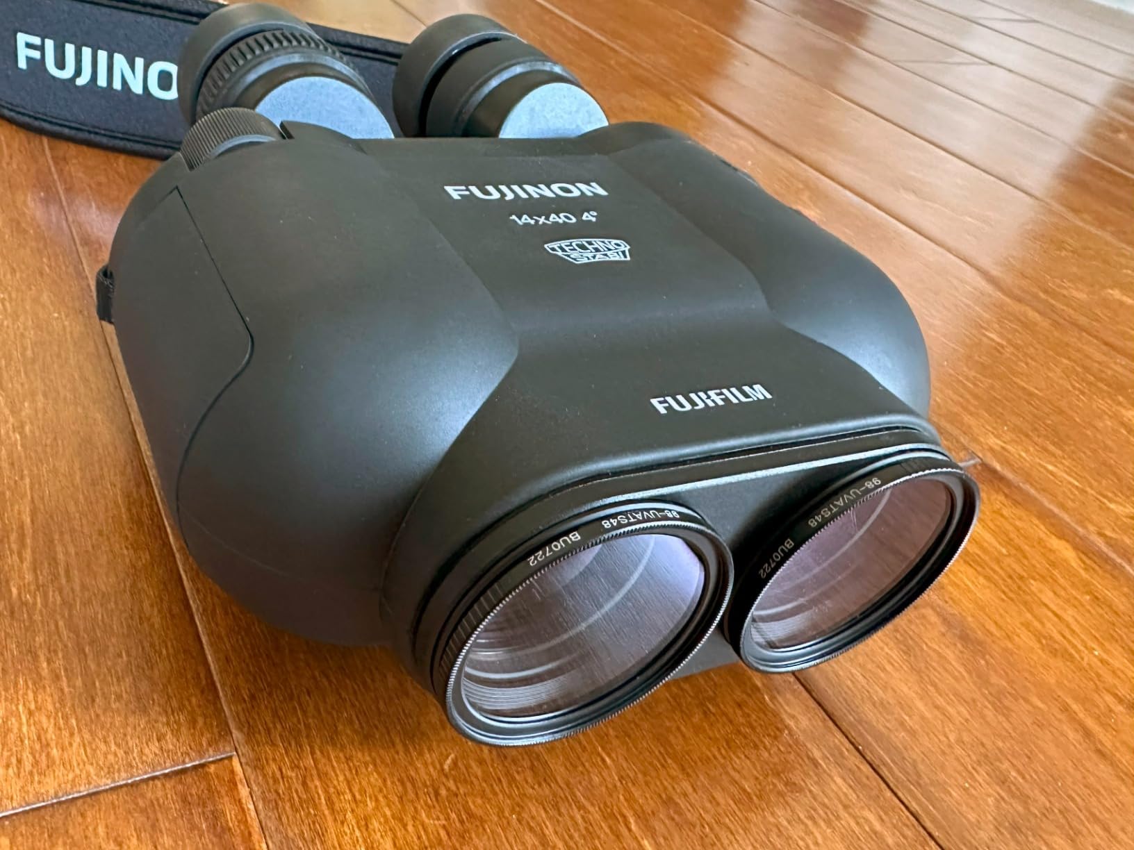 Fujinon Techno-Stabi TS-X 14x40 Image Stabilization Binocular - Black customer photo 1