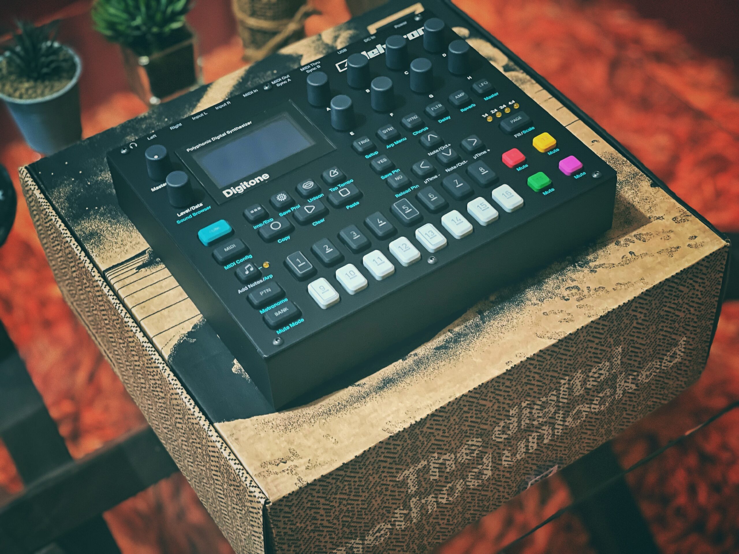 Elektron Analog Rytm MKII 8-Voice Drum Computer & Sampler customer photo 1