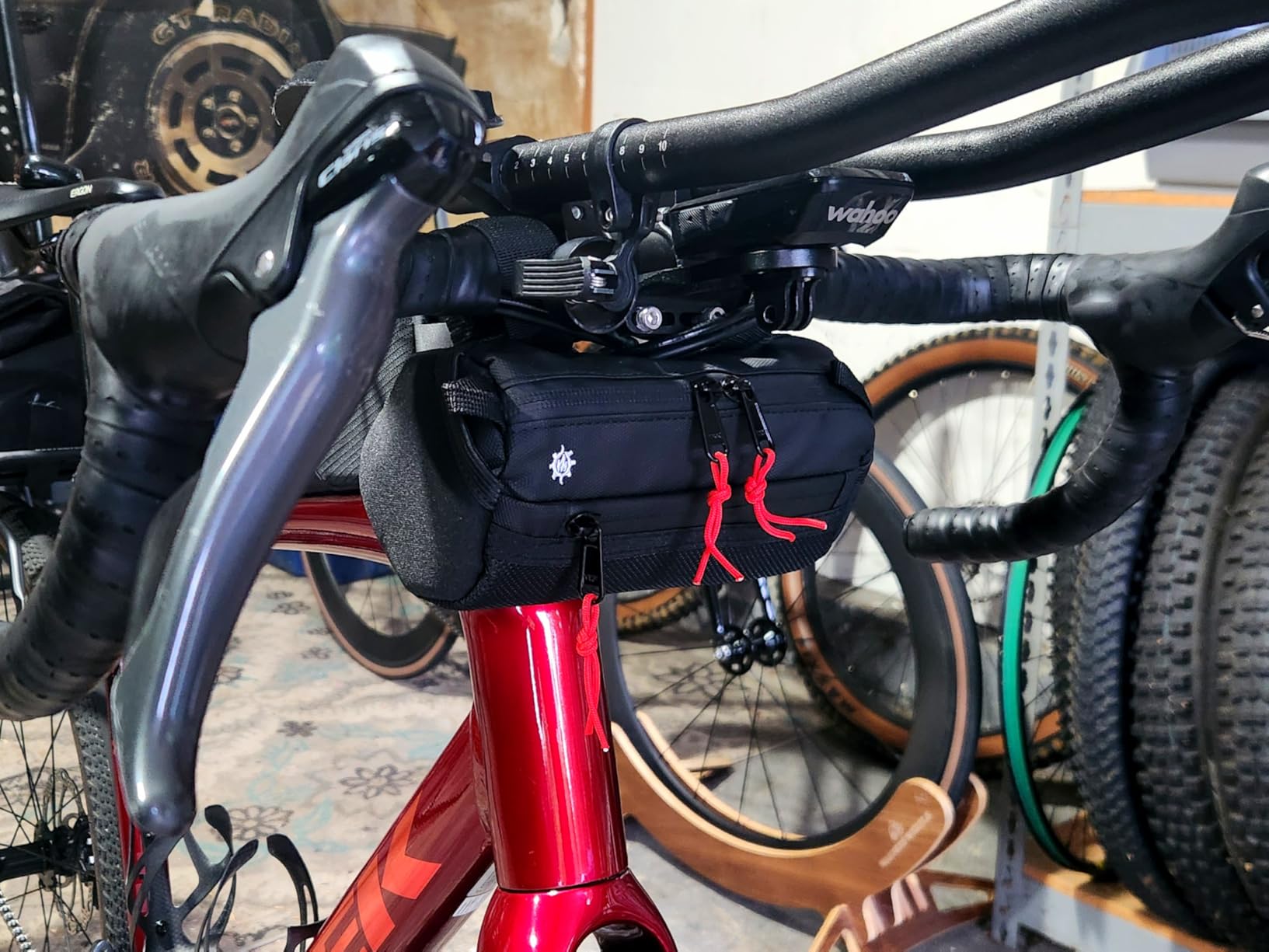 Lumiere & Co. Bike Handlebar Bag - Minimalist Design - 3 Size options, Multiple Colors - Clip Straps, Hook & Loop, Shoulder Strap customer photo 1
