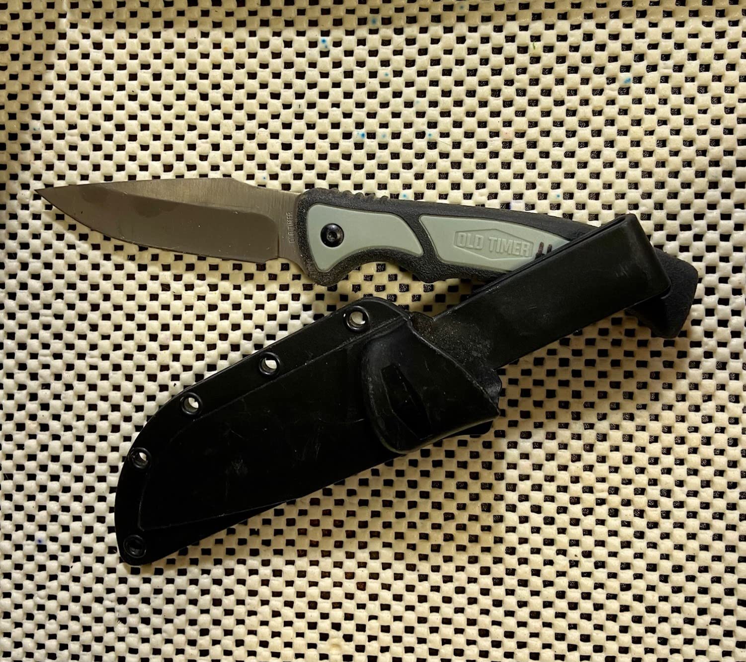 Old Timer Trail Boss 9in Fixed Blade Caping Knife with High Carbon Stainless Steel Blade, TPE Grip Handle, and Custom Molded Sheath for Hunting, Field Dressing, Skinning, Gutting, and Outdoors customer photo 2