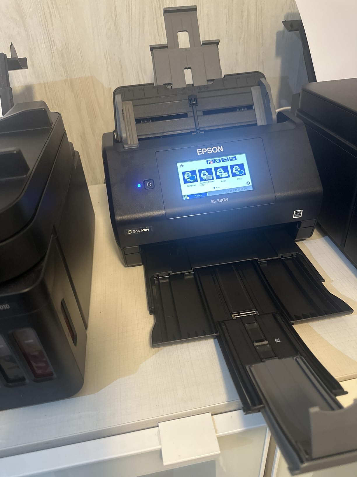 Epson Workforce ES-580W Wireless Color Duplex Document Scanner customer photo 1