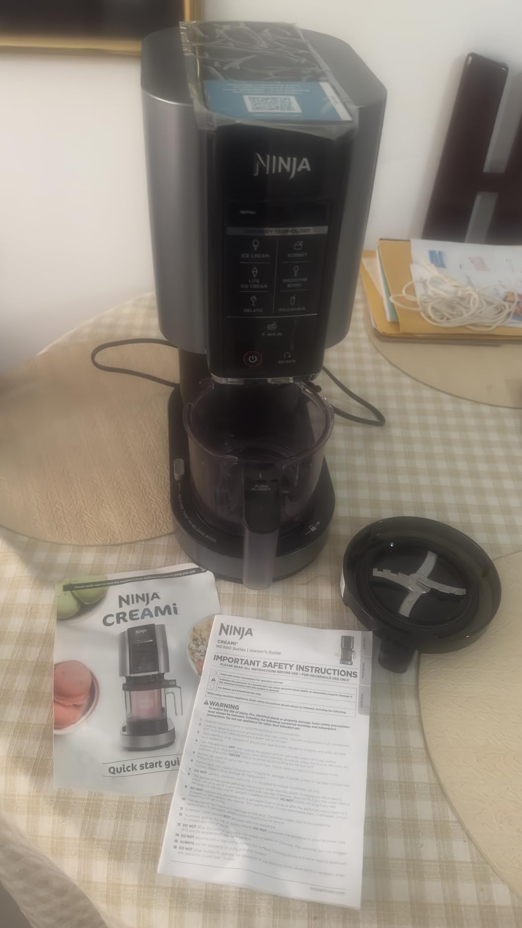 Ninja NC301 CREAMi Ice Cream Maker, for Gelato, Mix-ins, Milkshakes, Sorbet, Smoothie Bowls & More, 7 One-Touch Programs, Compact Size, Silver customer photo 2
