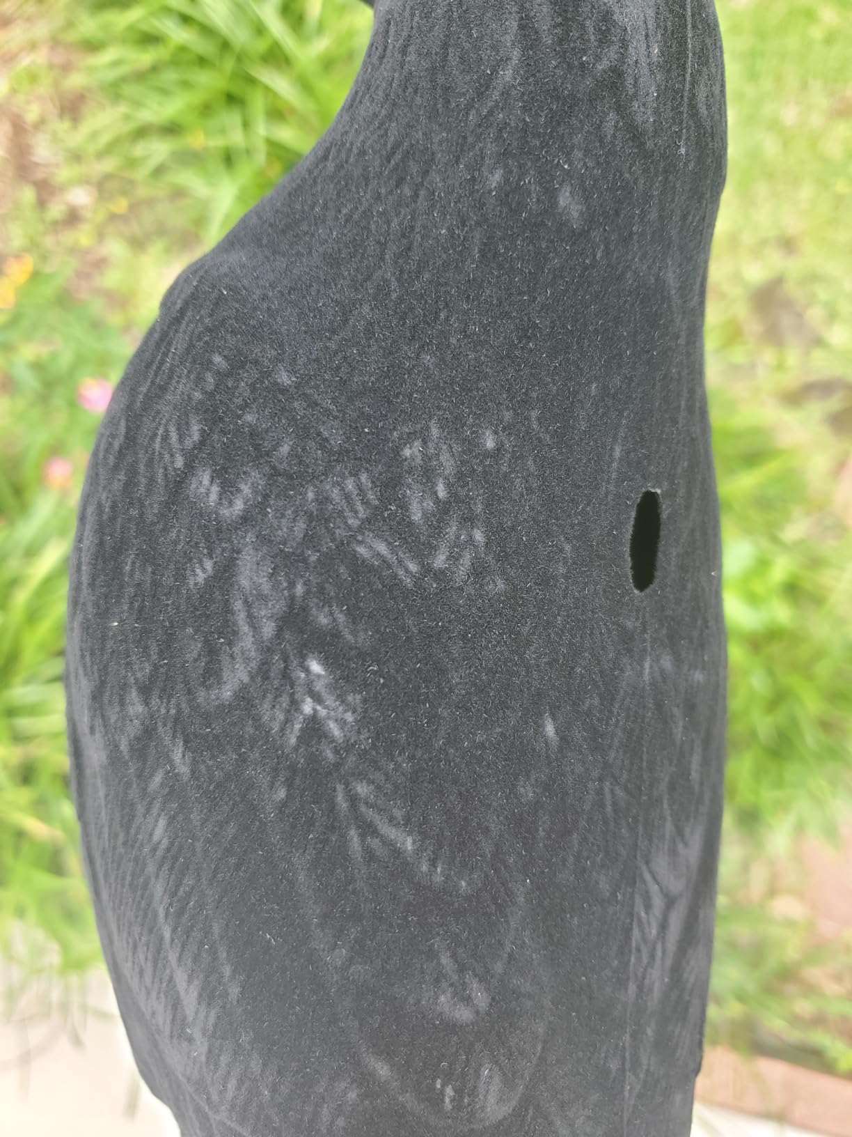Navaris Crow Decoy - Fake Black Crow Decoy for Attracting Crows, Hunting, Scaring Birds, Halloween Decoration - Yard, Garden, Deck, Patio customer photo 1