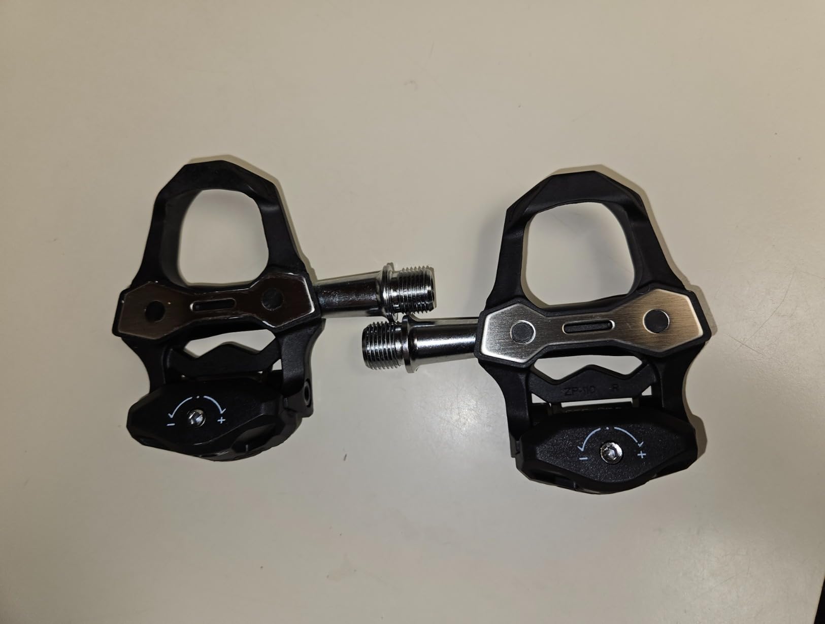 ZERAY Carbon Road Bike Pedals - Lightweight Clipless Bicycle Pedals with Cleats Compatible with Keo & Keo Grip customer photo 2