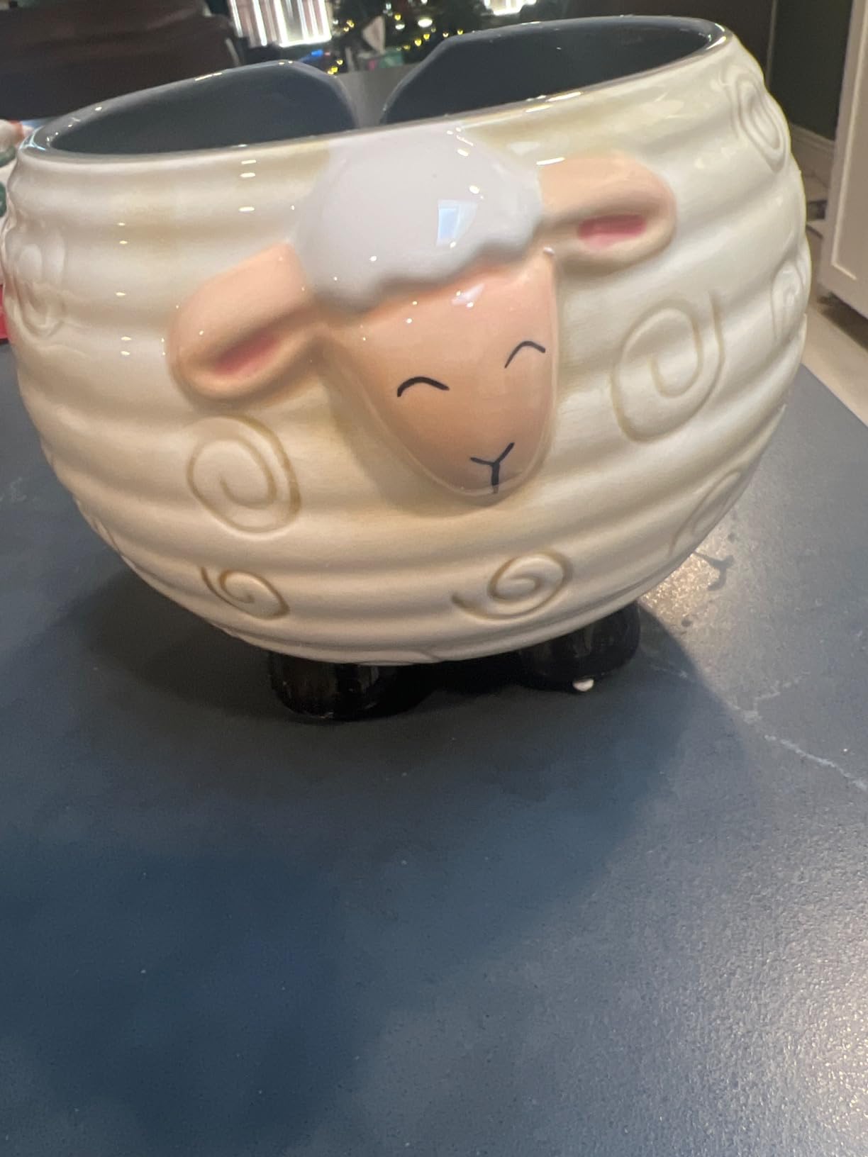 Weabetfu Sheep Ceramic Yarn Bowl Knitting Yarn Bowl Handmade Craft Knitting Bowls Crocheting and Knitting Supplies Organizer, Perfect for Mother's Day and Christmas Gift customer photo 2