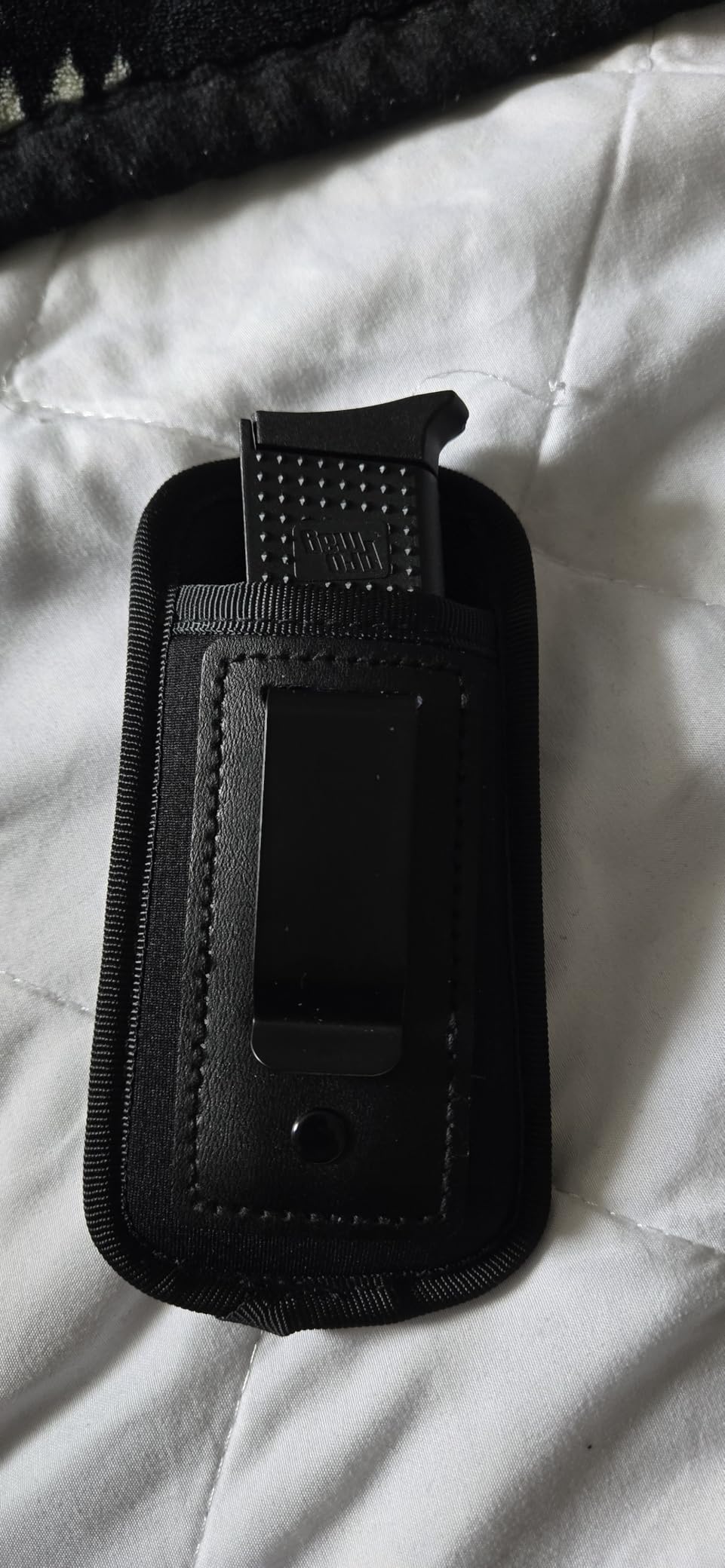 2 Pack Universal Magazine Holster IWB Clip, Pistols Mag Holder Pouch for Concealed Carry Single Double Stack Magazine for 9mm .40 .45 .380, Fits Any 7 10 15 Round Clips for All Pistols (All Black) customer photo 2