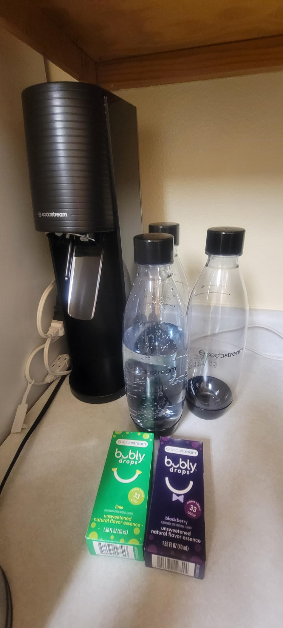 SodaStream Terra Sparkling Water Maker | VALUE BUNDLE | CQC CO2 system | Includes 2x CO2 Cylinders, 3x 32 Fl Oz Dishwasher Safe Bottles, 2x Bubly Flavor Drops | Combine with Pepsi Flavors | Black customer photo 1
