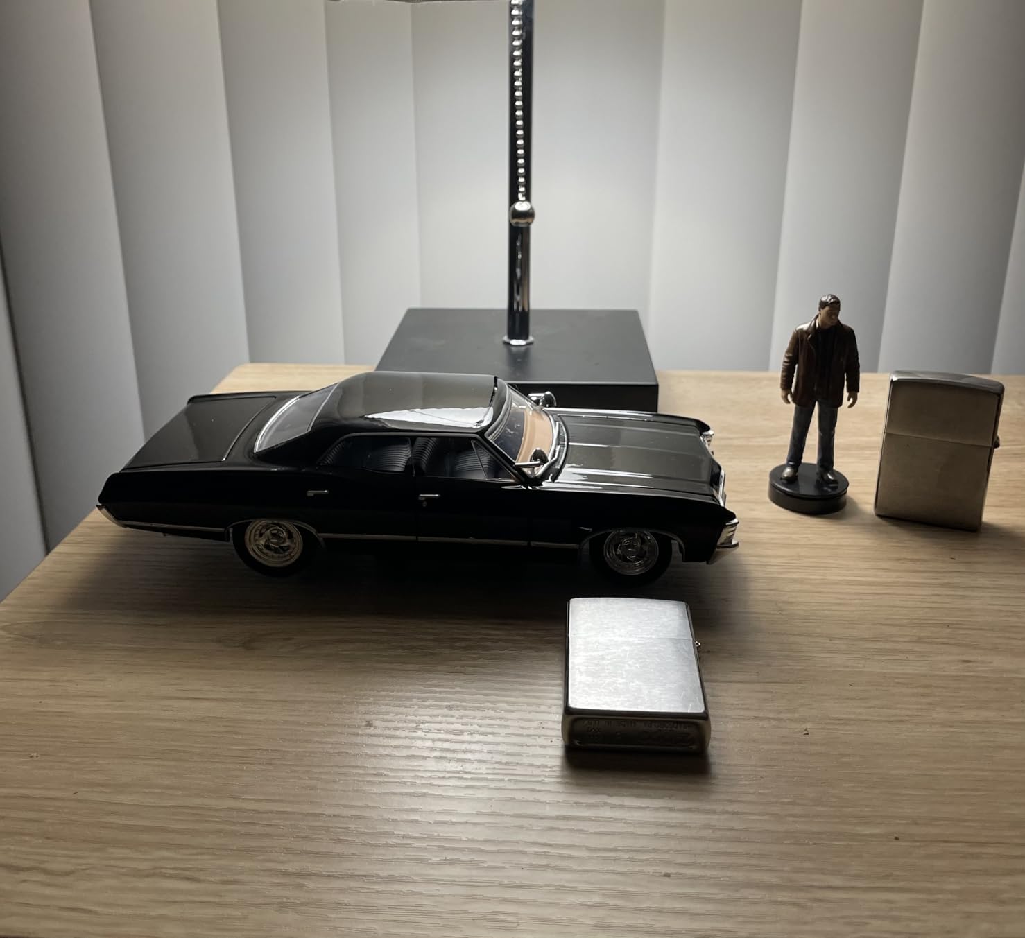 Jada Supernatural 1:24 1967 Chevy Impala Die-cast Car w/Dean Winchester Die-cast Figure customer photo 2