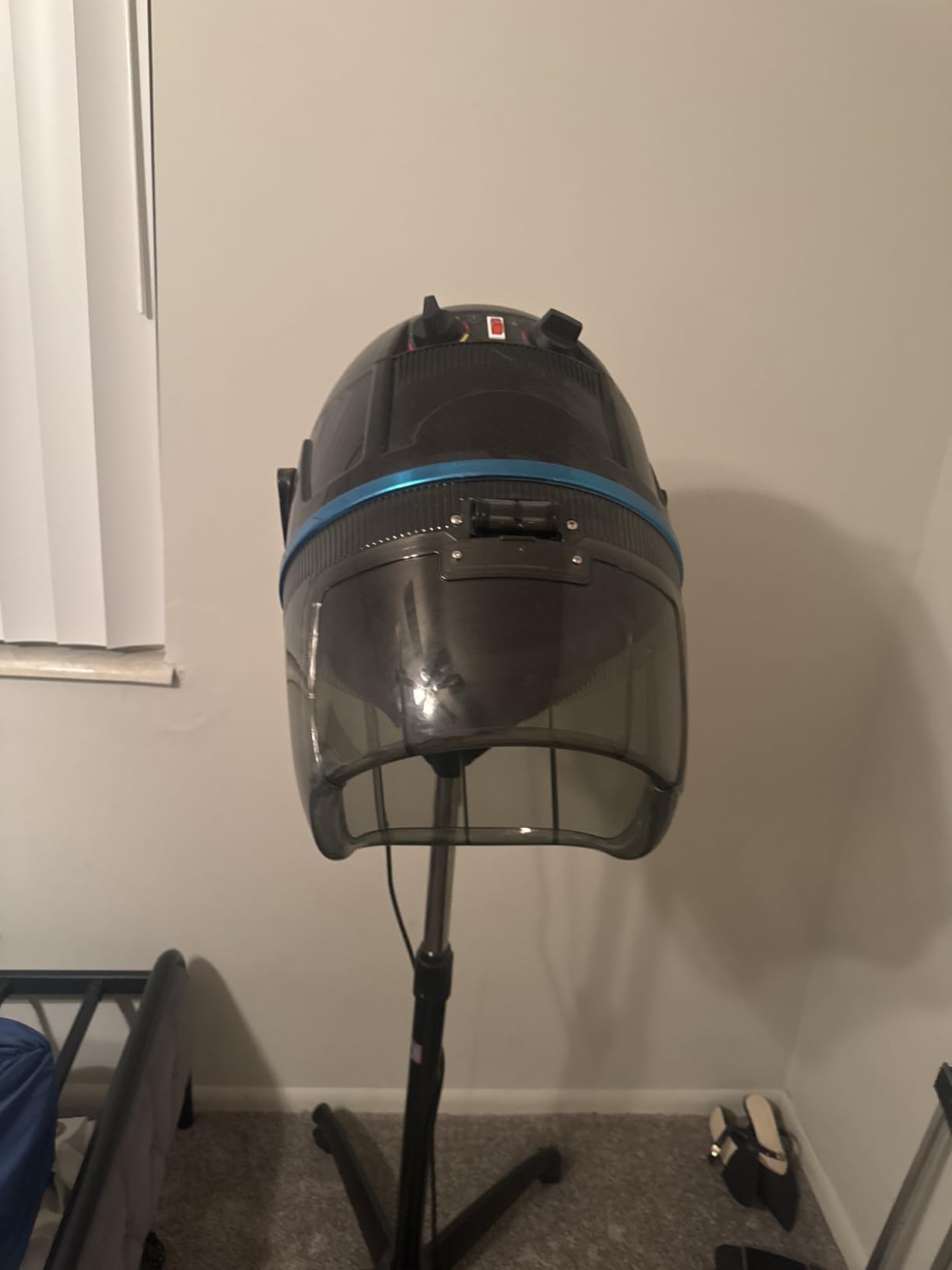 JupiterForce Professional Hooded Floor Hair Dryer 1300W Adjustable Stand Up Bonnet Hair Dryer with Rolling Wheels for Home Salon Spa Beauty Equipment customer photo 2
