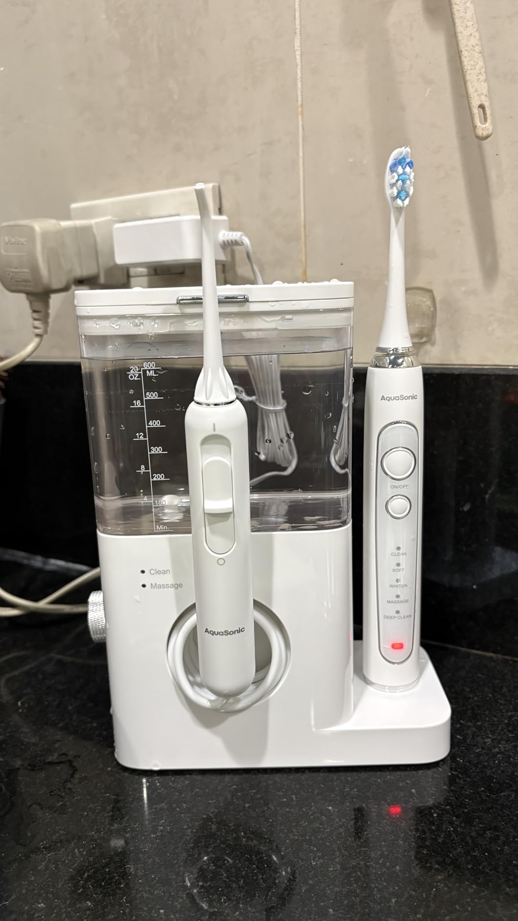 AquaSonic Home Dental Center PRO – Brushing & Flossing Made Easy – Brush & Floss – Power Toothbrush & Water Flosser – Whiter Teeth & Healthier Gums – Black Series Pro+Oral Irrigator customer photo 1