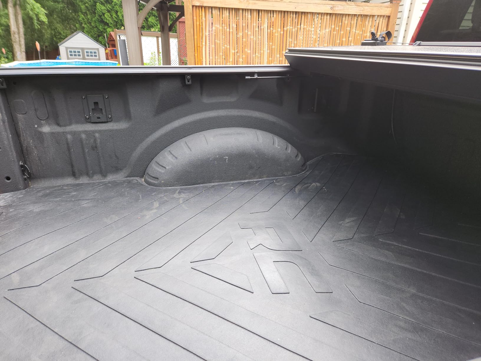 Rough Country Truck Bed Mat for Ford F-250/F-350 Super Duty (2017-2026) - Fits 6'10 Bed, Tear-Resistant Heavy-Duty Rubber, Non-Slip Protection customer photo 1