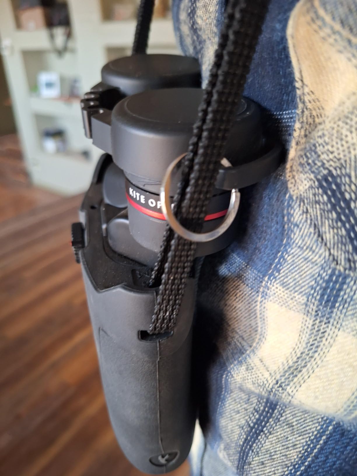 Kite Optics APC Stabilized 12x42 Binoculars customer photo 1