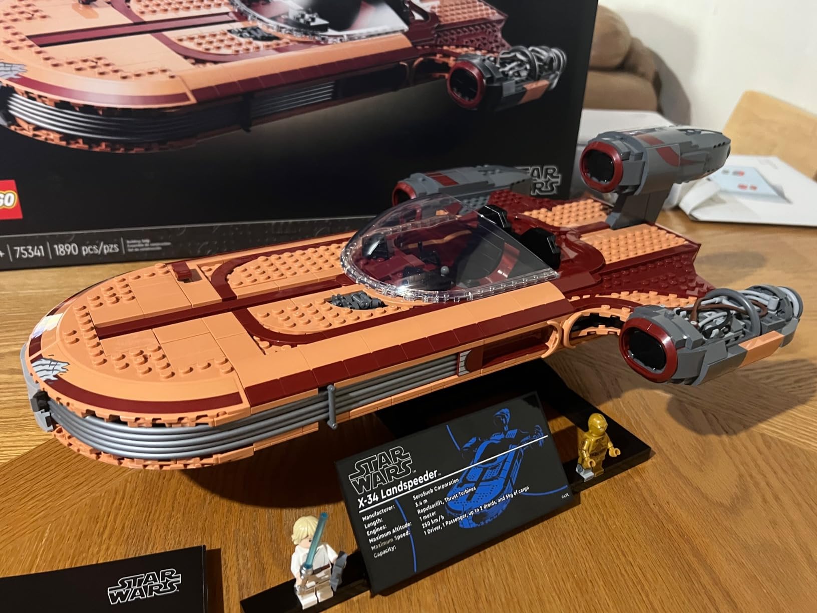 LEGO Star Wars Luke Skywalker's Landspeeder 75341, Ultimate Collector Series Star Wars Building Kit for Adults, Includes Luke Skywalker Lightsaber and C-3PO Minifigure, Gift Idea for Star Wars Fans customer photo 2