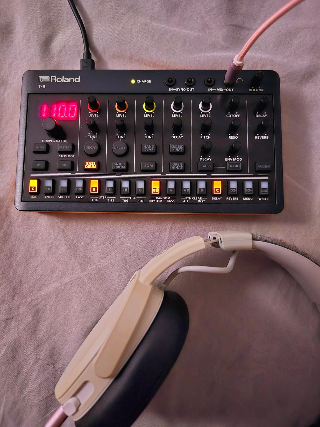 Roland AIRA Compact T-8 BEAT MACHINE | Ultra-Portable Rhythm and Bass Machine with Genuine Roland Sounds | TR-REC Drum Sequencer | Six Rhythm Tracks | Built-in Effects | USB and MIDI Connectivity customer photo 1