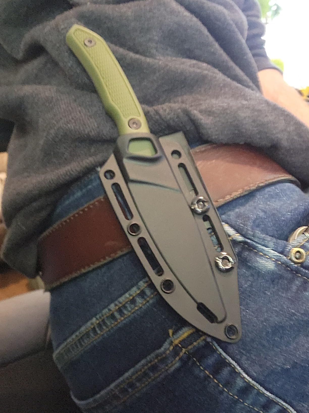 Kershaw Deschutes Caper Fixed Blade Knife, Olive Design, 3.3 Inch D2 Steel Fixed Clip Point Blade, Full Tang Design, EDC, Molded Sheath, Everyday Carry Knife for Men and Women customer photo 1
