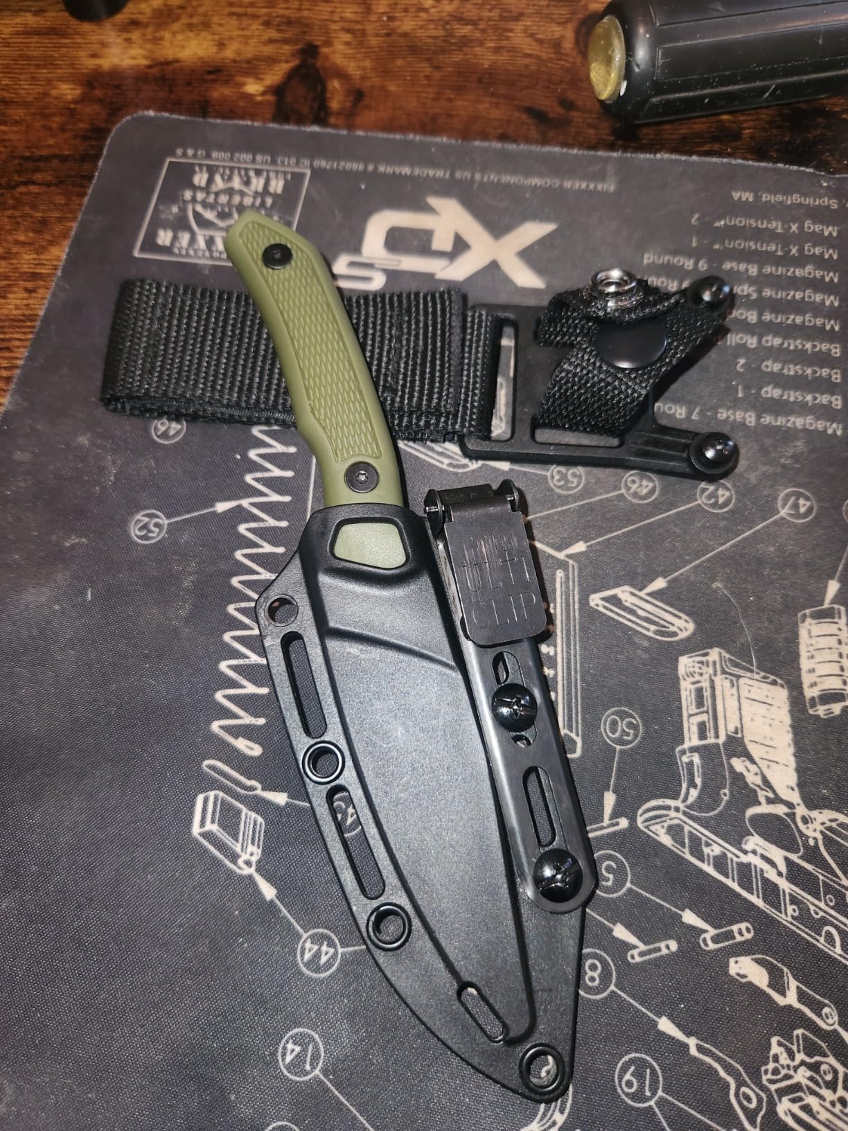 Kershaw Deschutes Caper Fixed Blade Knife, Olive Design, 3.3 Inch D2 Steel Fixed Clip Point Blade, Full Tang Design, EDC, Molded Sheath, Everyday Carry Knife for Men and Women customer photo 2
