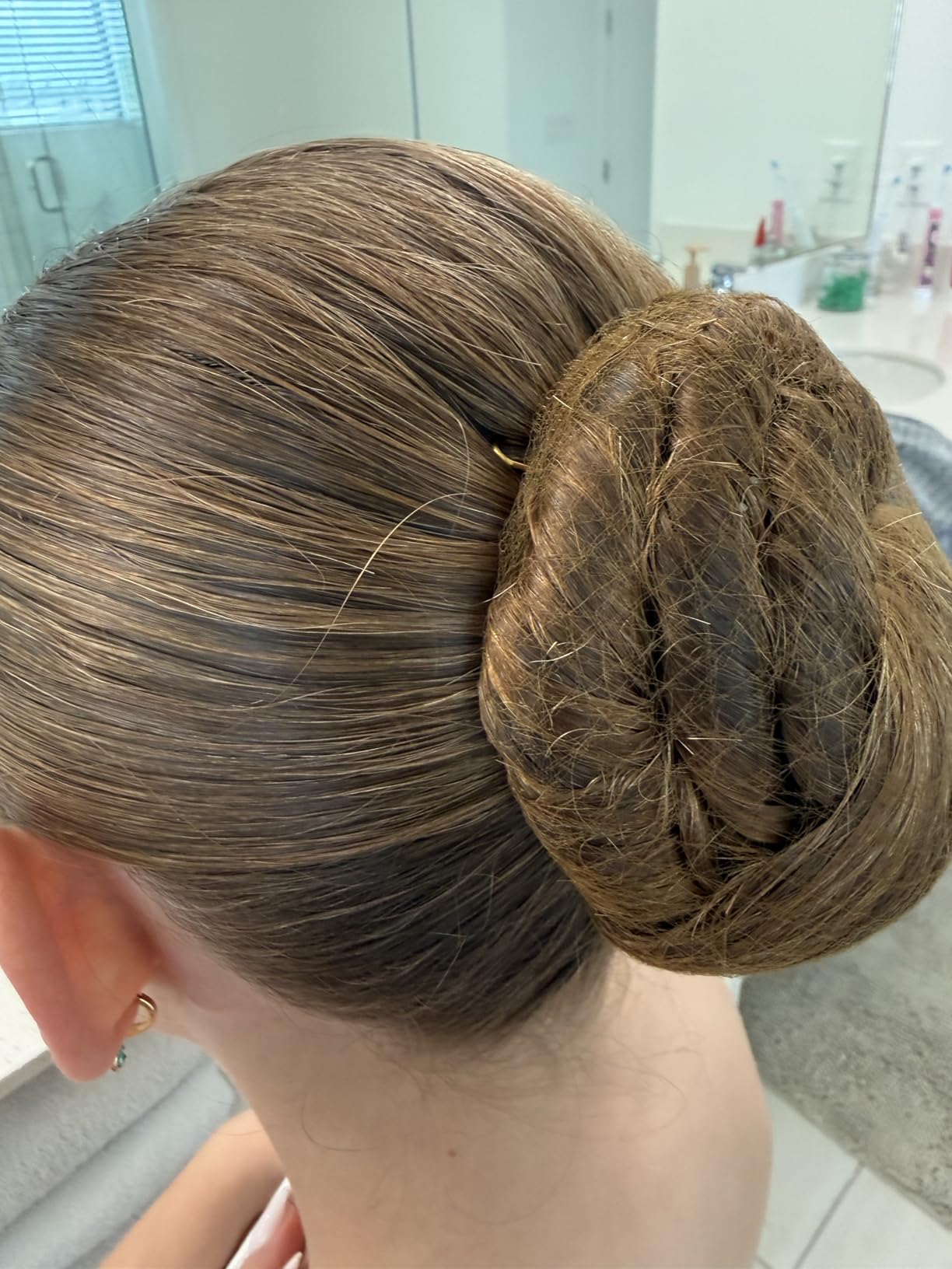 Teenitor Hair Accessories Hair Net Set, Includes 40pcs Invisible Hair Nets for Ballet Recital & 80pcs Bobby Pins for Bun Maker, Brown, 3 Size customer photo 1