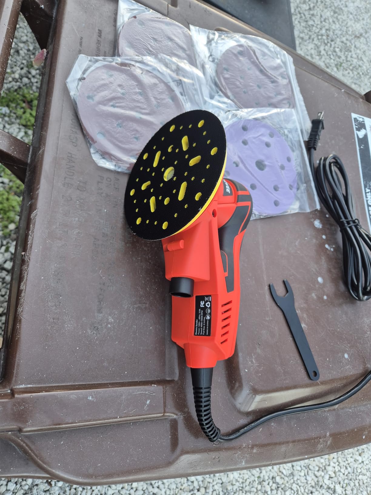 Electric Random Orbital Sander, PioneerWorks Brushless Motor, Powerful 350W & Low Vibration Palm Sander,10000 RPM Variable Speed,6-Inch Pads For Woodworking, Polishing, Sanding, Carpentry customer photo 2