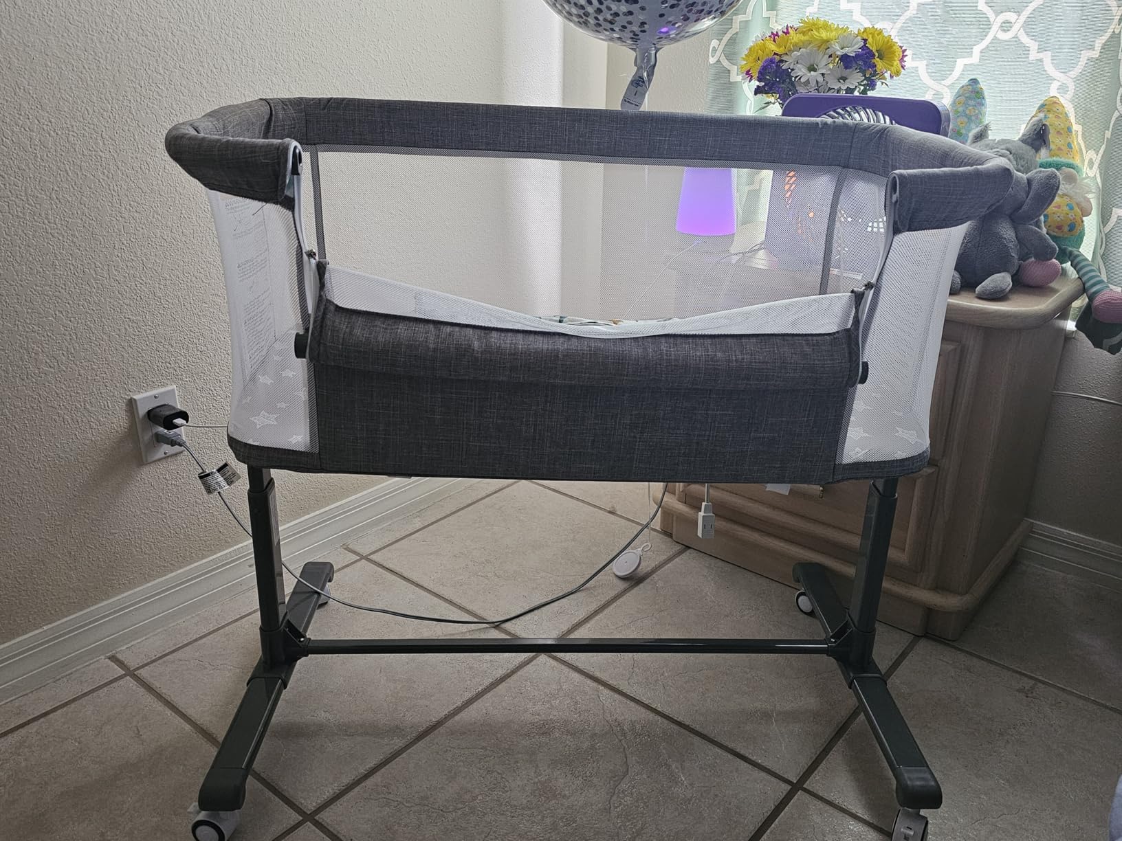 Kinder King Baby Bassinet Bedside Sleeper, Newborn Baby Bedside Crib w/Wheels, All-Sided Mesh, Adjustable Height, Removable Soft Mattress, No Tool to Assemble customer photo 1
