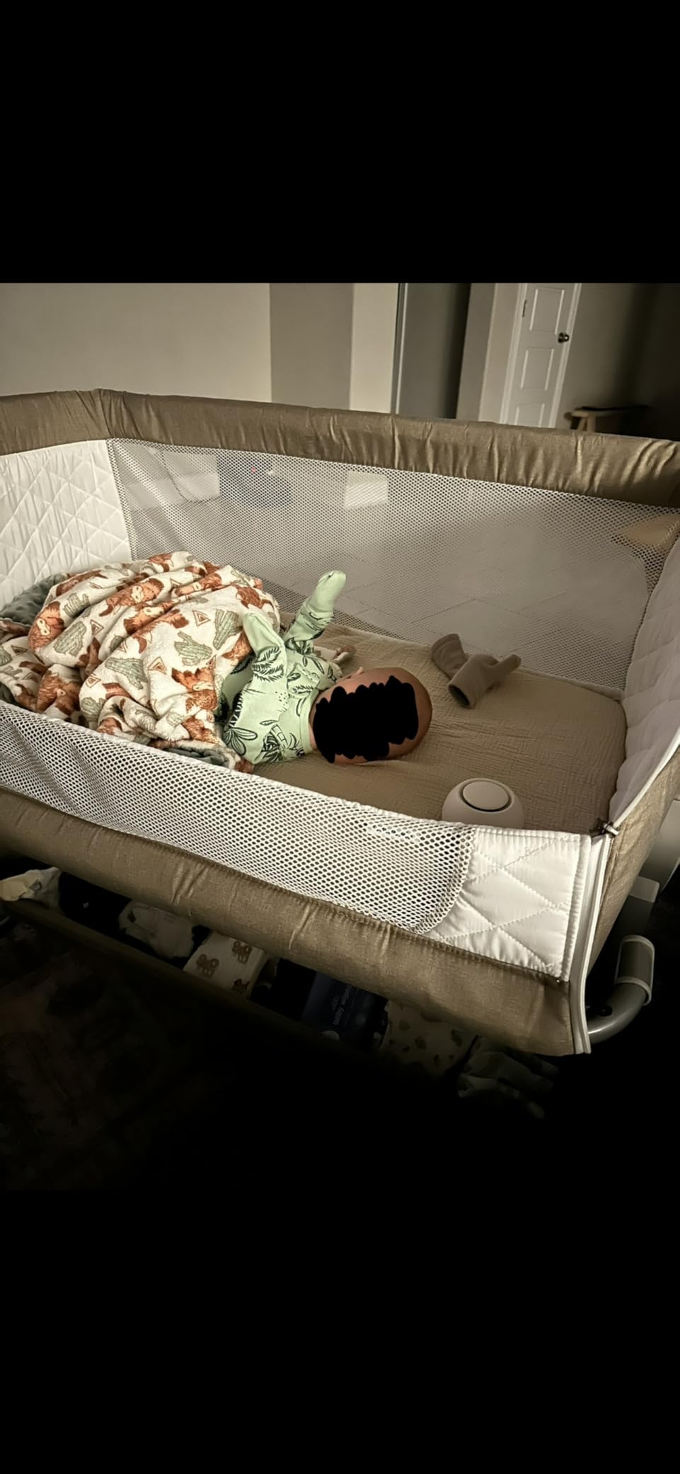 Cowiewie Bassinet Bedside Sleeper, Baby Bassinet with 7 Adjustable Height, Bedside Bassinet for Baby with Storage, Breathable Mesh & Mattress, Portable Bassinet Easy Folding customer photo 2