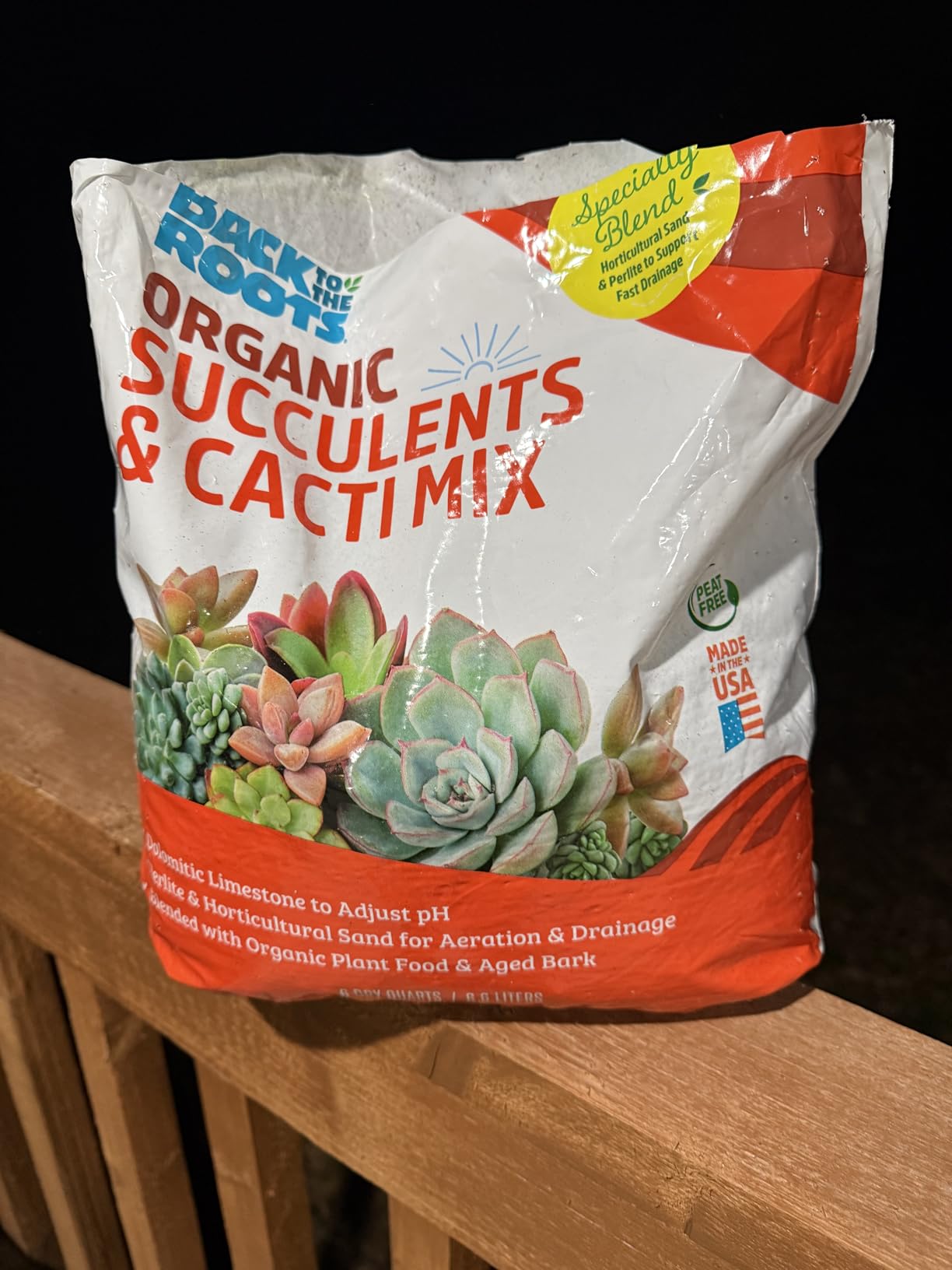 Back to the Roots 100% Organic Succulent & Cacti Mix (6 Quart) | Made in the USA | Premium Nutrition for Indoor and Outdoor Plants customer photo 1