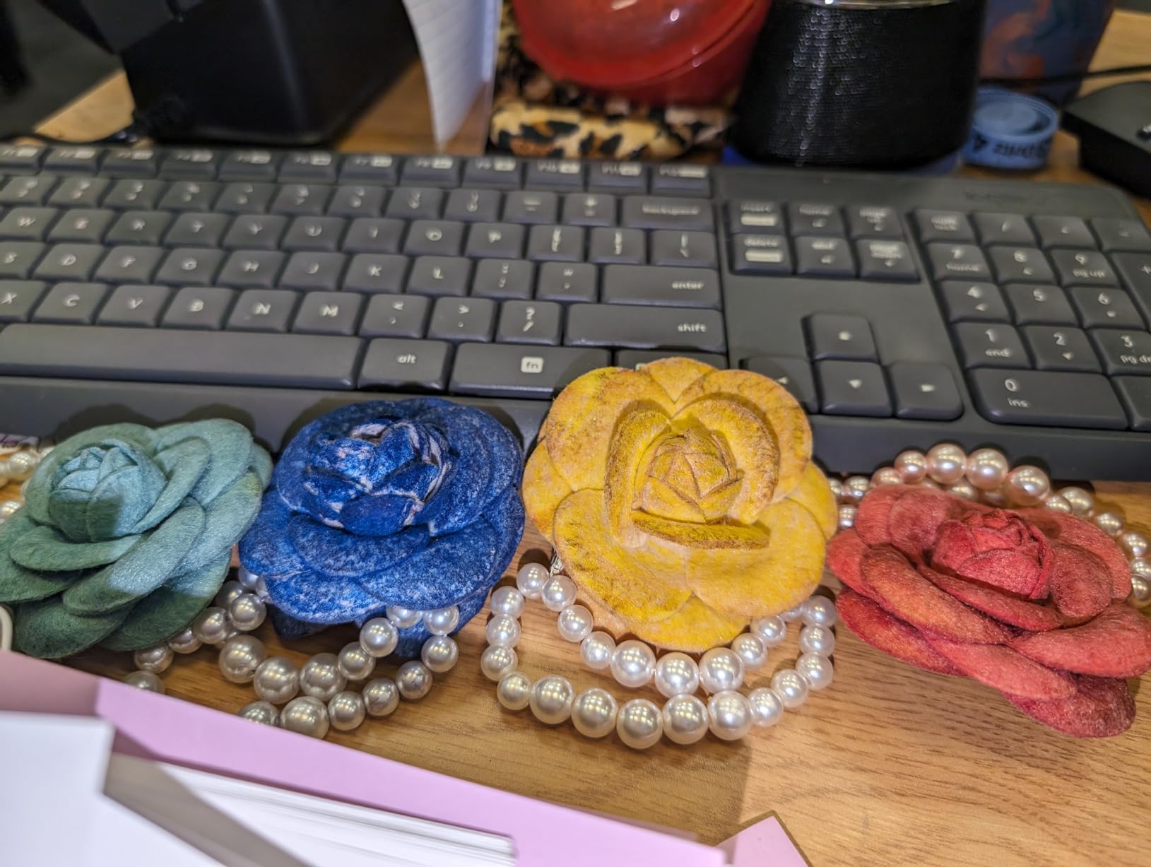 Qualia All Purpose Powder Fabric Dye, Easy to Use Dye for Natural Fabrics: Cotton, Wool, Silk, Wood, & Linen, Ultra Concentrated Colors, Color Mix, 16 Pack customer photo 1