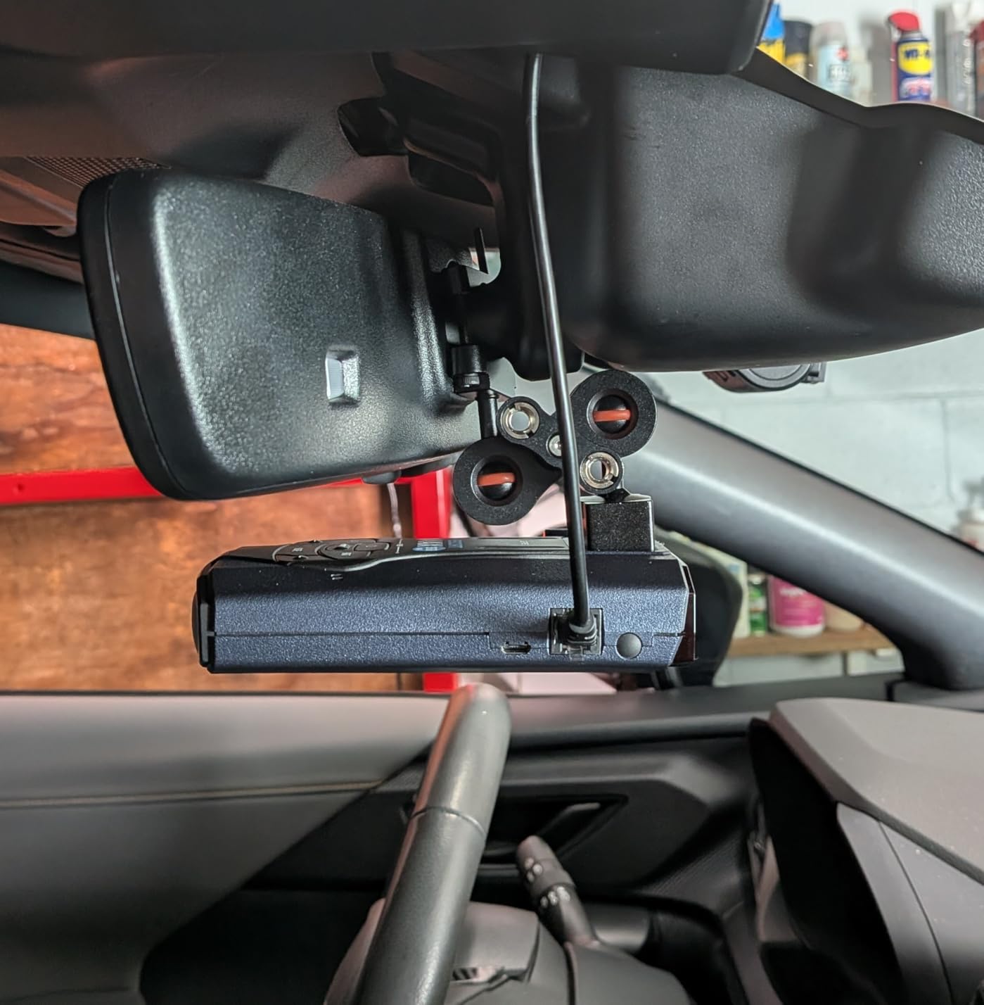 Escort MAX 360 MKII Radar and Laser Detector Bluetooth Enabled, 360° Directional Arrows, Exceptional Range, Shared Alerts, Apple CarPlay and Android Auto Compatible, Black customer photo 1