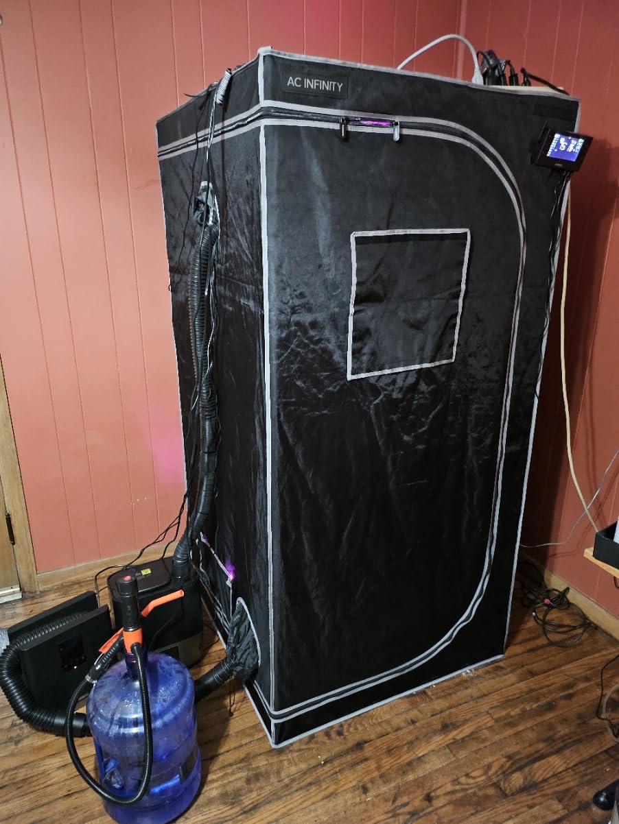 AC Infinity CLOUDFORGE T3, Plant Humidifier 4.5L with VPD Humidity Controls, 10-Level Precision Vaporizer, Extendable Targeting Hose and No-Leak Seal for Grow Tents customer photo 2