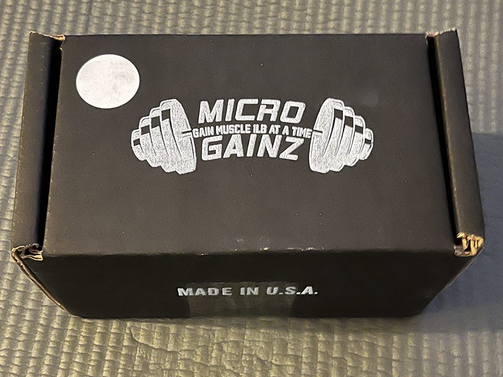 Micro Gainz Standard 1-Inch Center Hole Fractional 8 Piece Weight Plates with Bag, Designed for Standard 1-Inch Dumbbell & Barbell for Strength Training and Weight Lifting, Made in USA customer photo 1