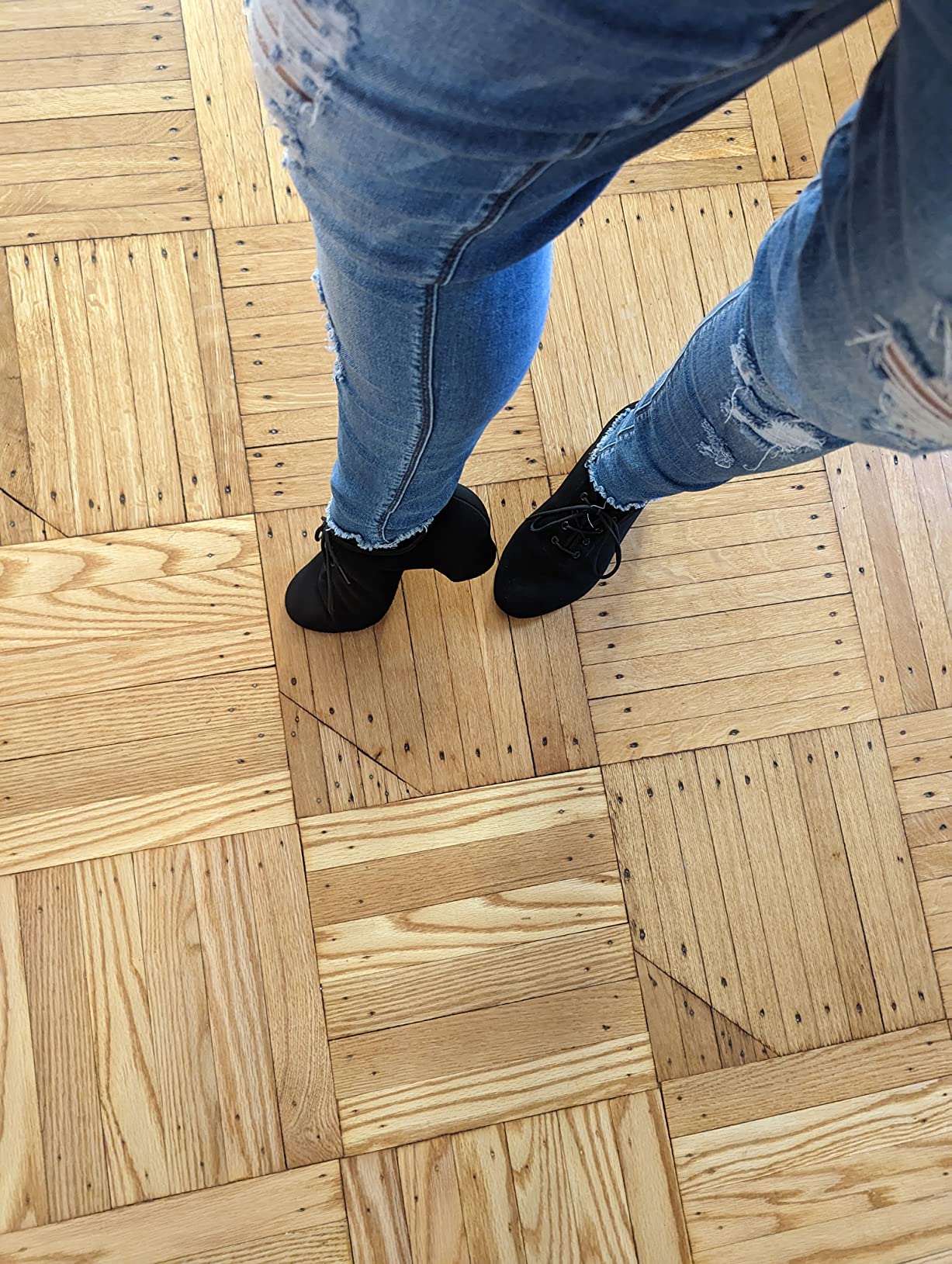 SWDZM Men&Women Ballroom Dance Shoes Closed Toe Latin Salsa Practice Dancer Modern Performance Dancing Shoes customer photo 1