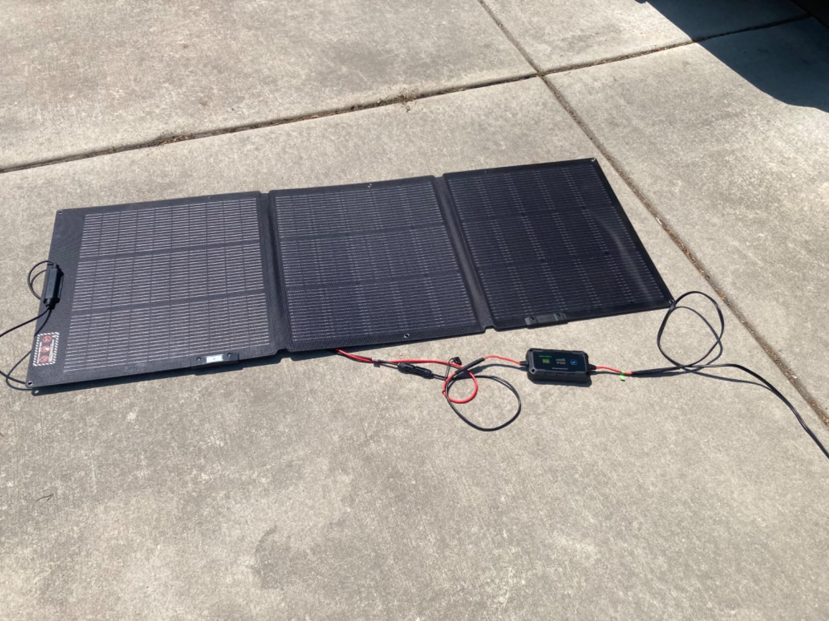 20A 12V/24V MPPT Wireless Solar Charge Controller, Bateria Power Intelligent Solar Panel Regulator 20 Amp BT App Function for 12/24 Volt LiFePO4, Gel, AGM, FLD, SLD, Li Battery (Sunrock 20Pro) customer photo 1